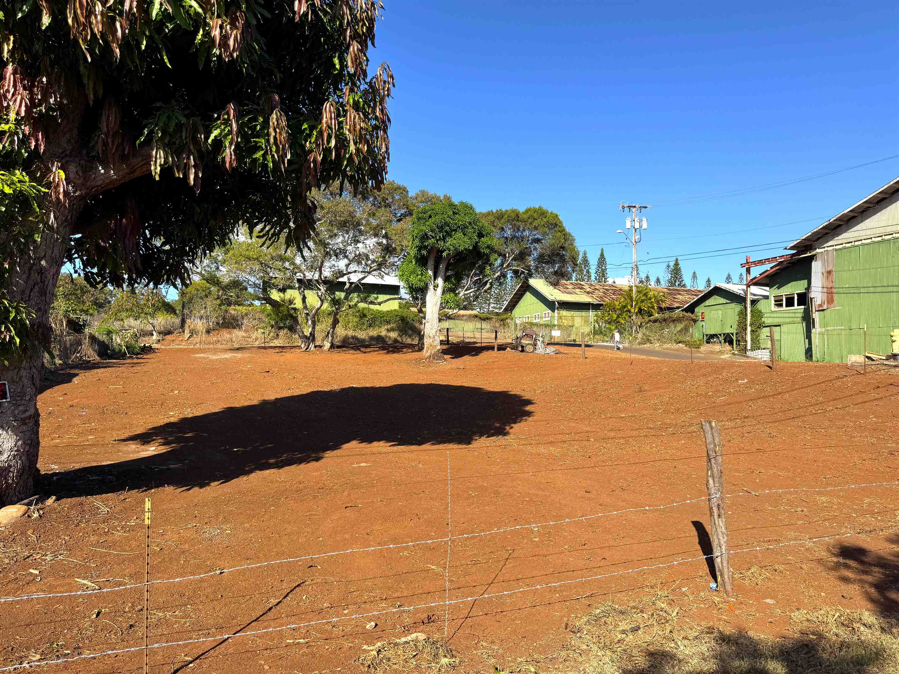 1658 Okana St Property Photo 4