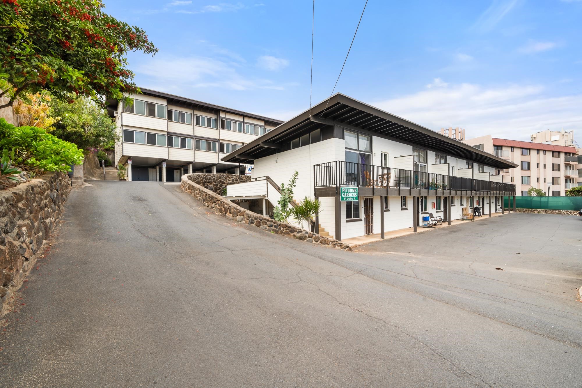 471 Liholiho St Property Photo 3