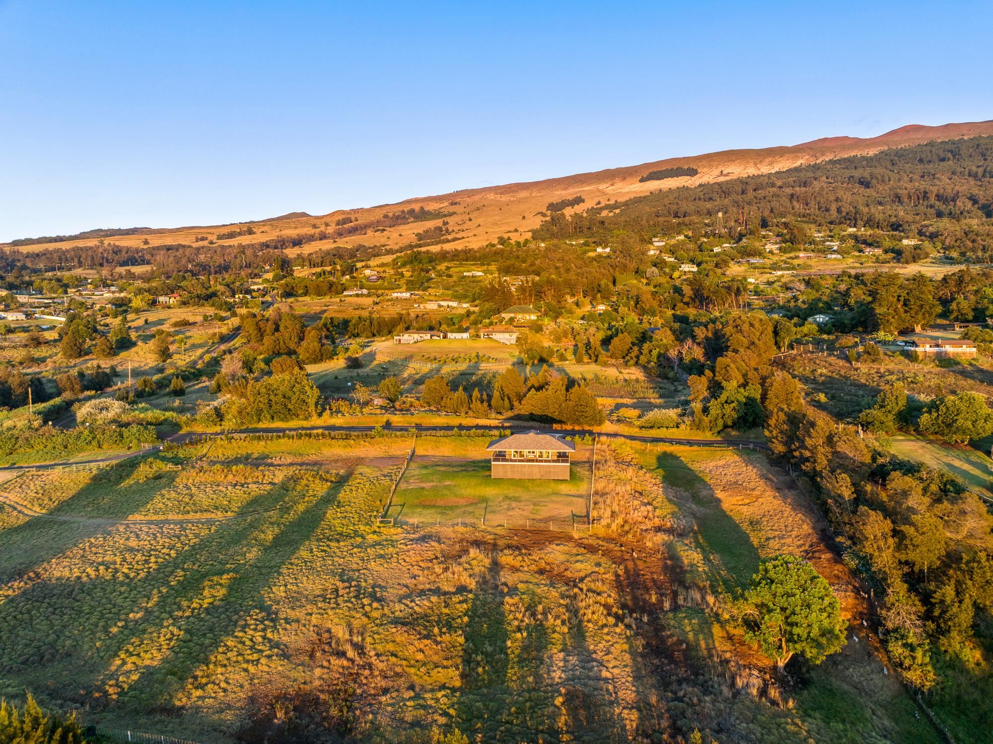 909 Copp Rd Property Photo 31