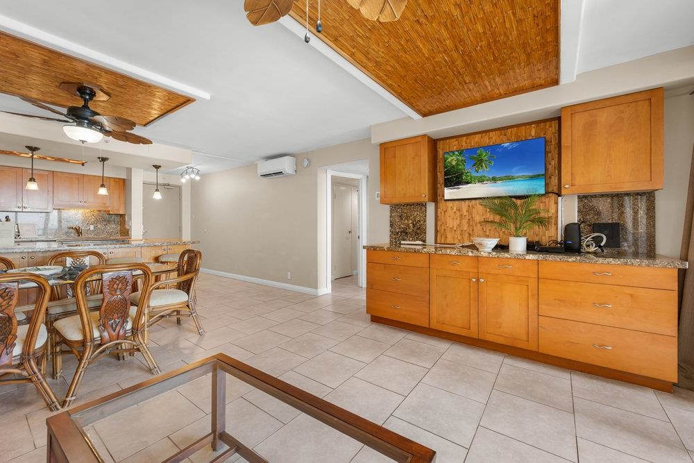 4327 Lower Honoapiilani Rd Property Photo 4