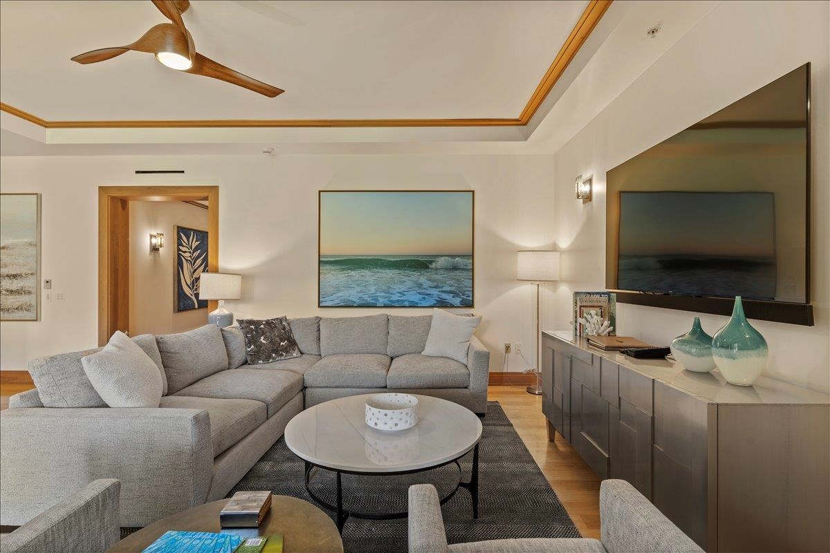 1 Bay Dr Property Photo 6