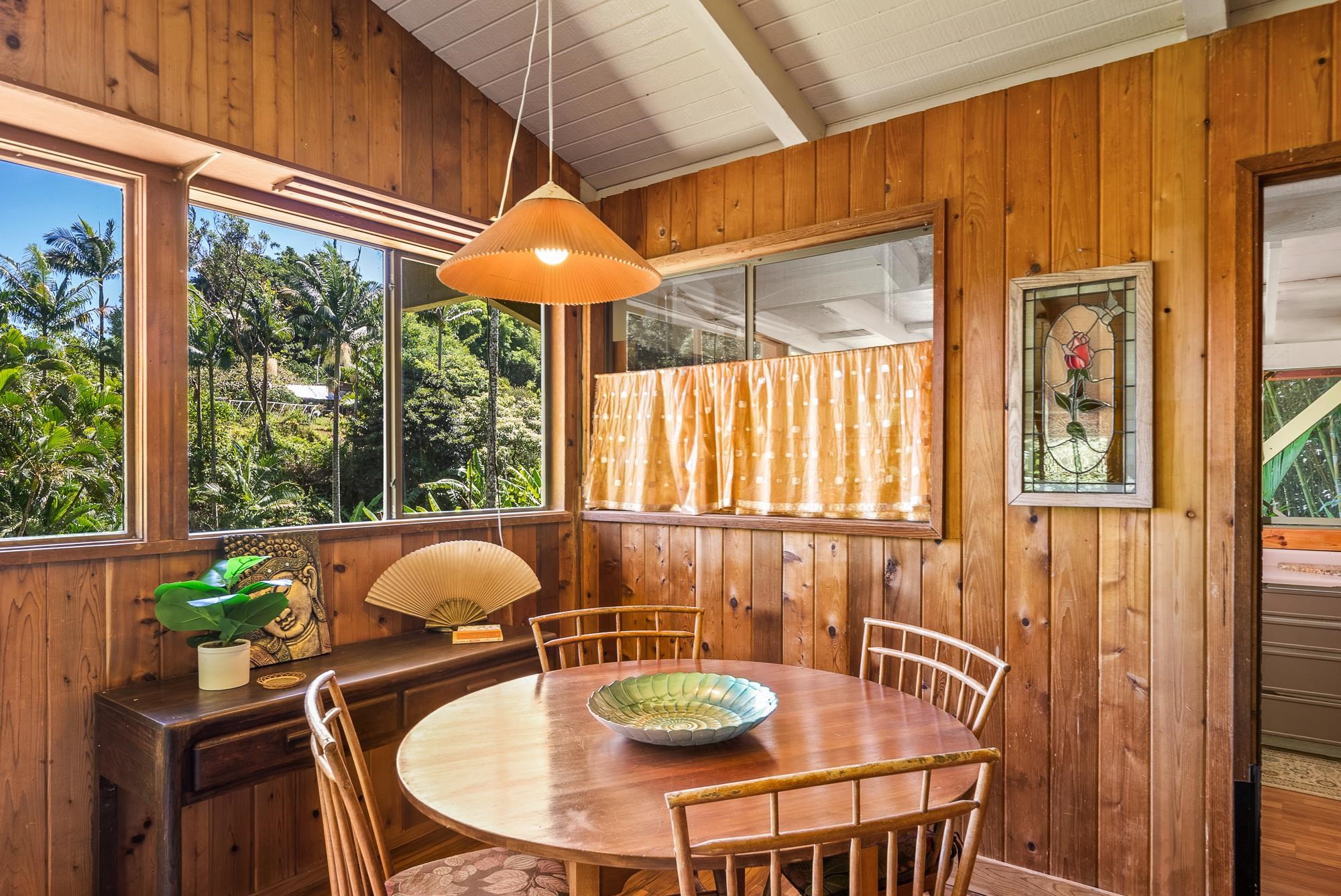 106 Hikiau Rd Property Photo 5