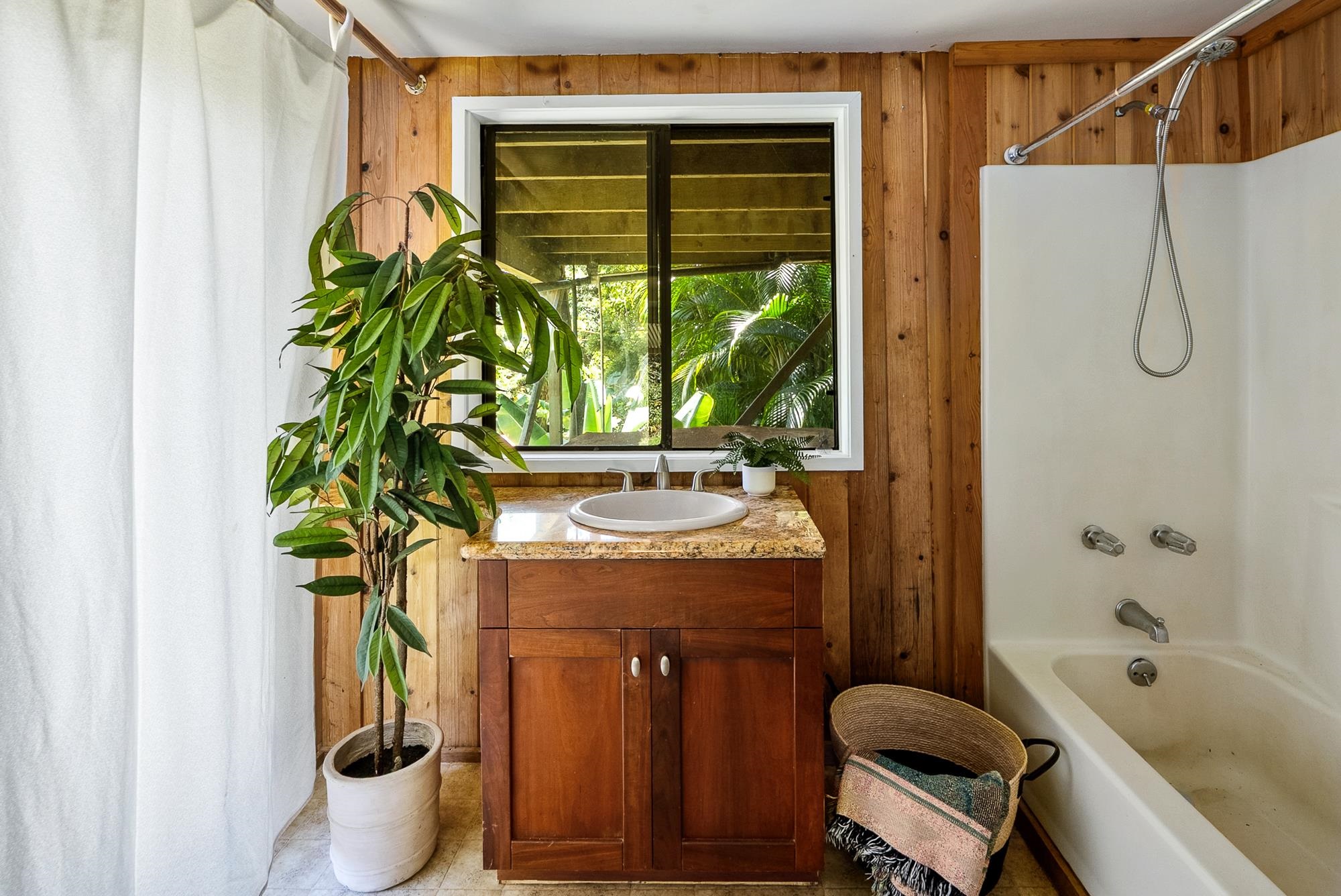 106 Hikiau Rd Property Photo 16