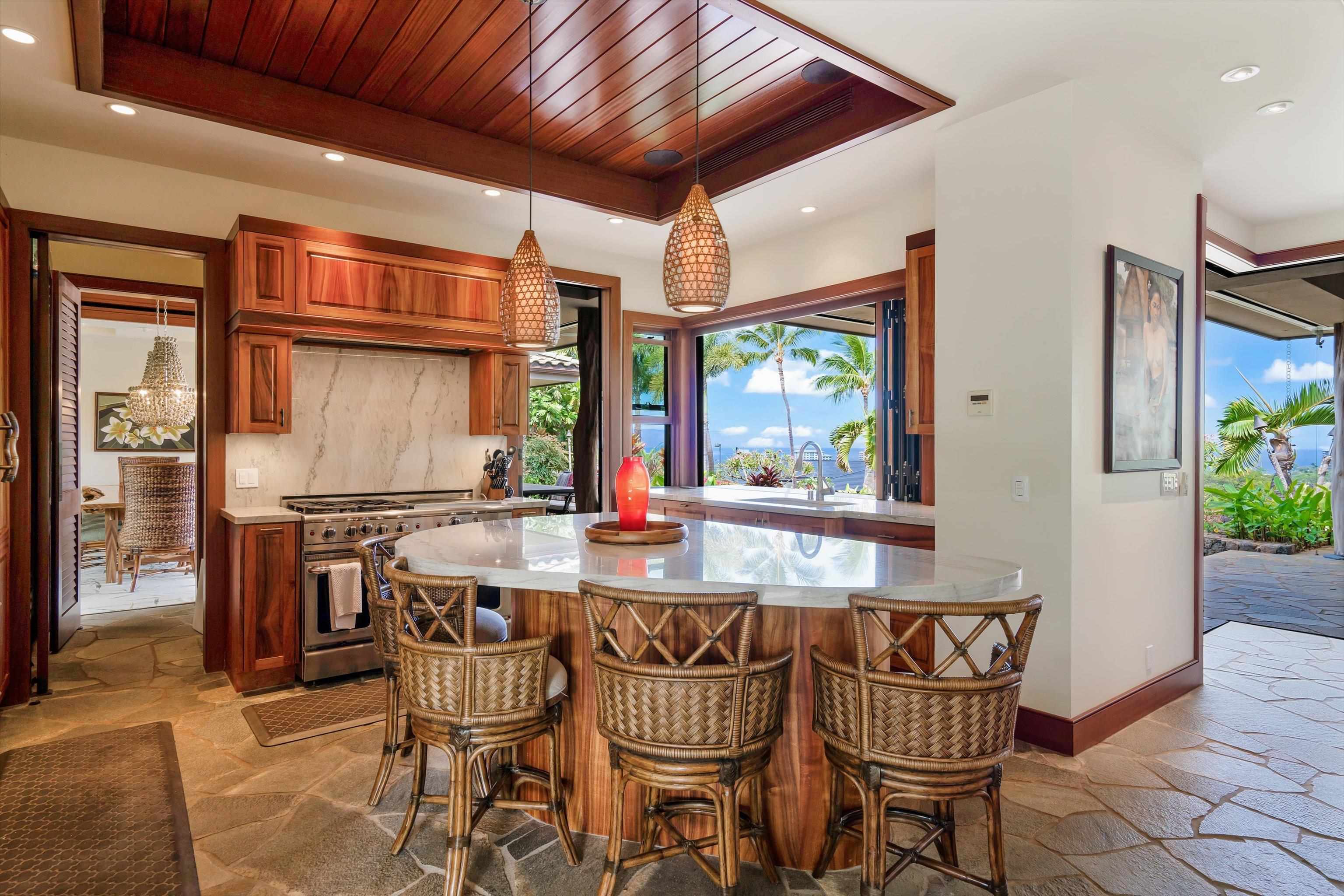 137 Anapuni Loop Property Photo 6