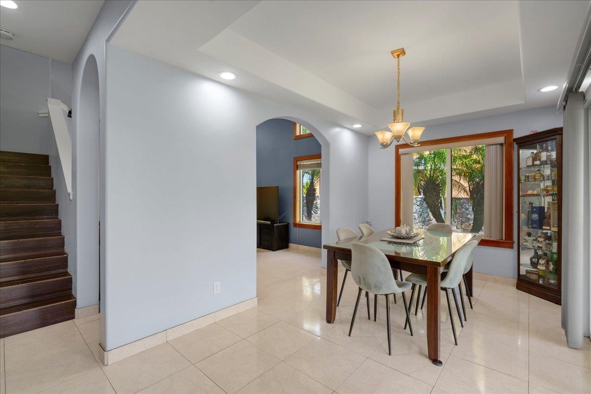 35 Onekea Pl Property Photo 17