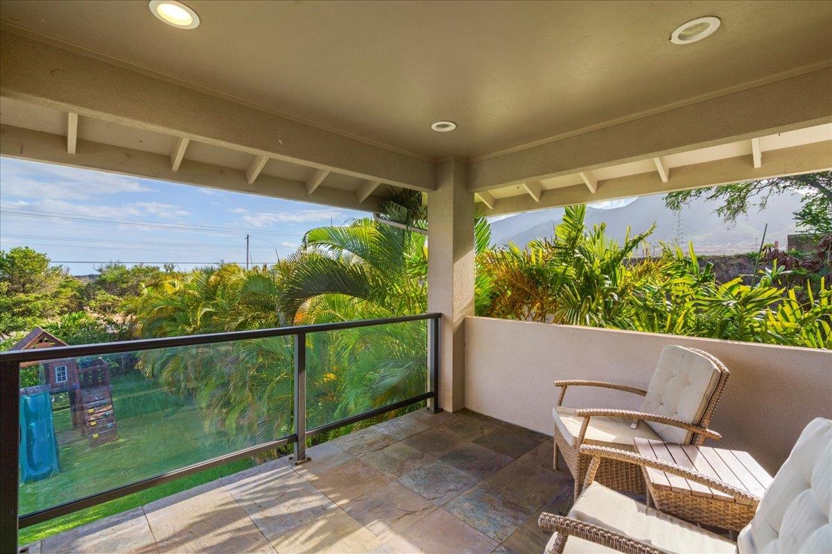 35 Onekea Pl Property Photo 35