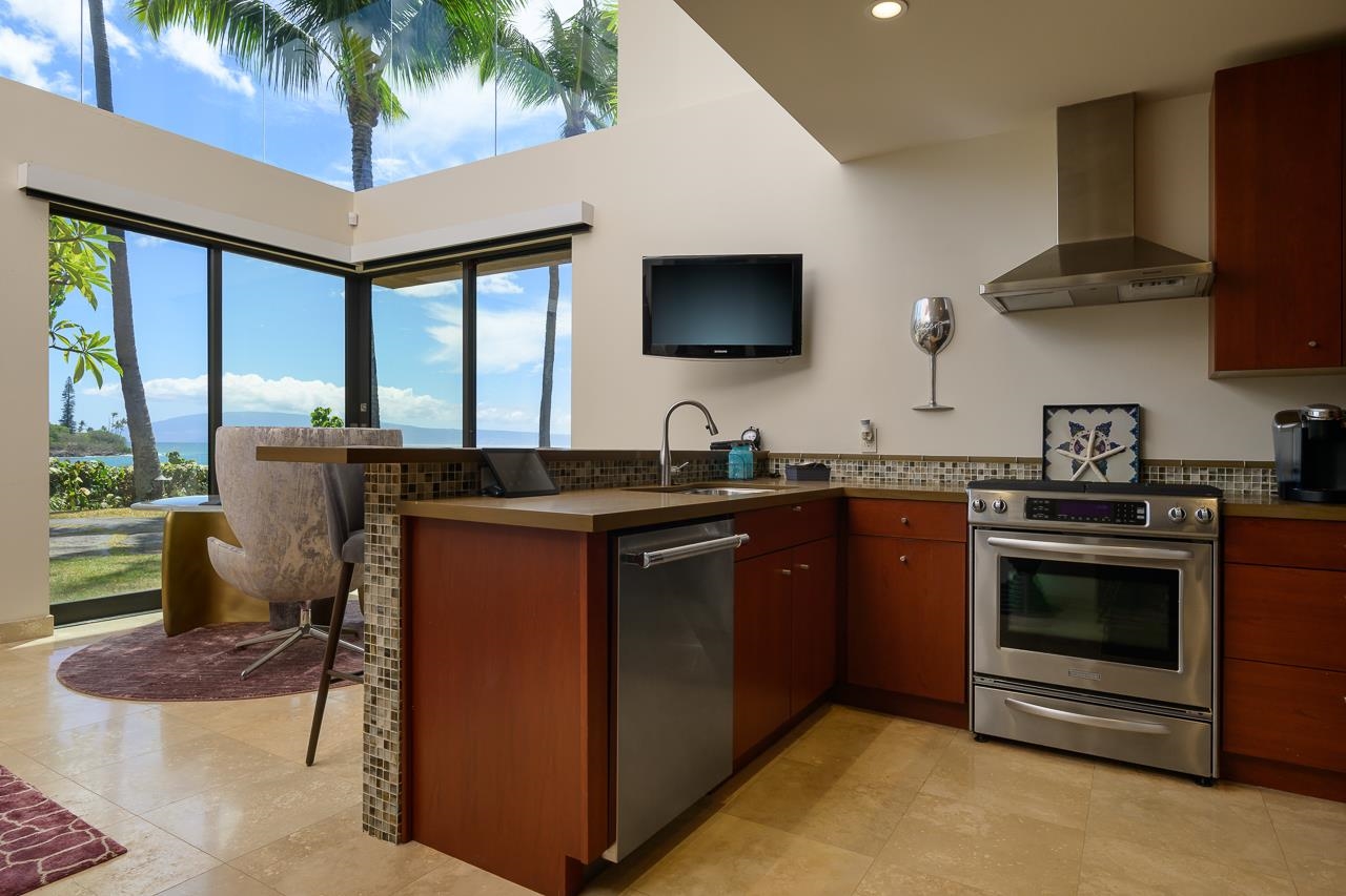 4809 Lower Honoapiilani Rd Property Photo 42