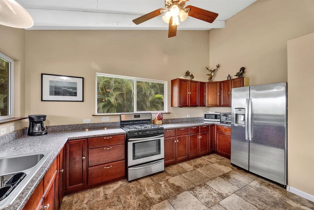 143 Alalele Pl Property Photo 12