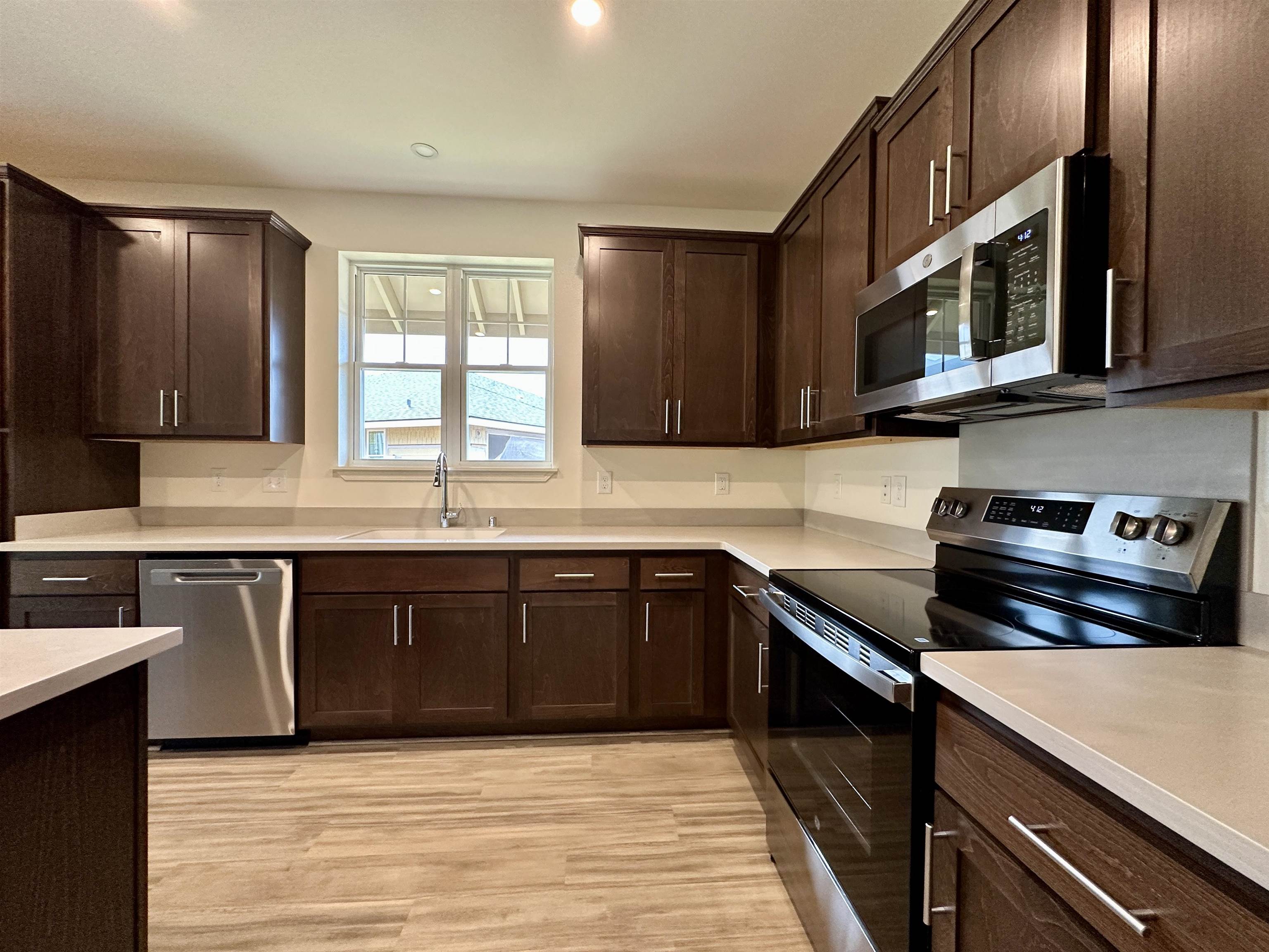 109 Unahe Pl Property Photo 23