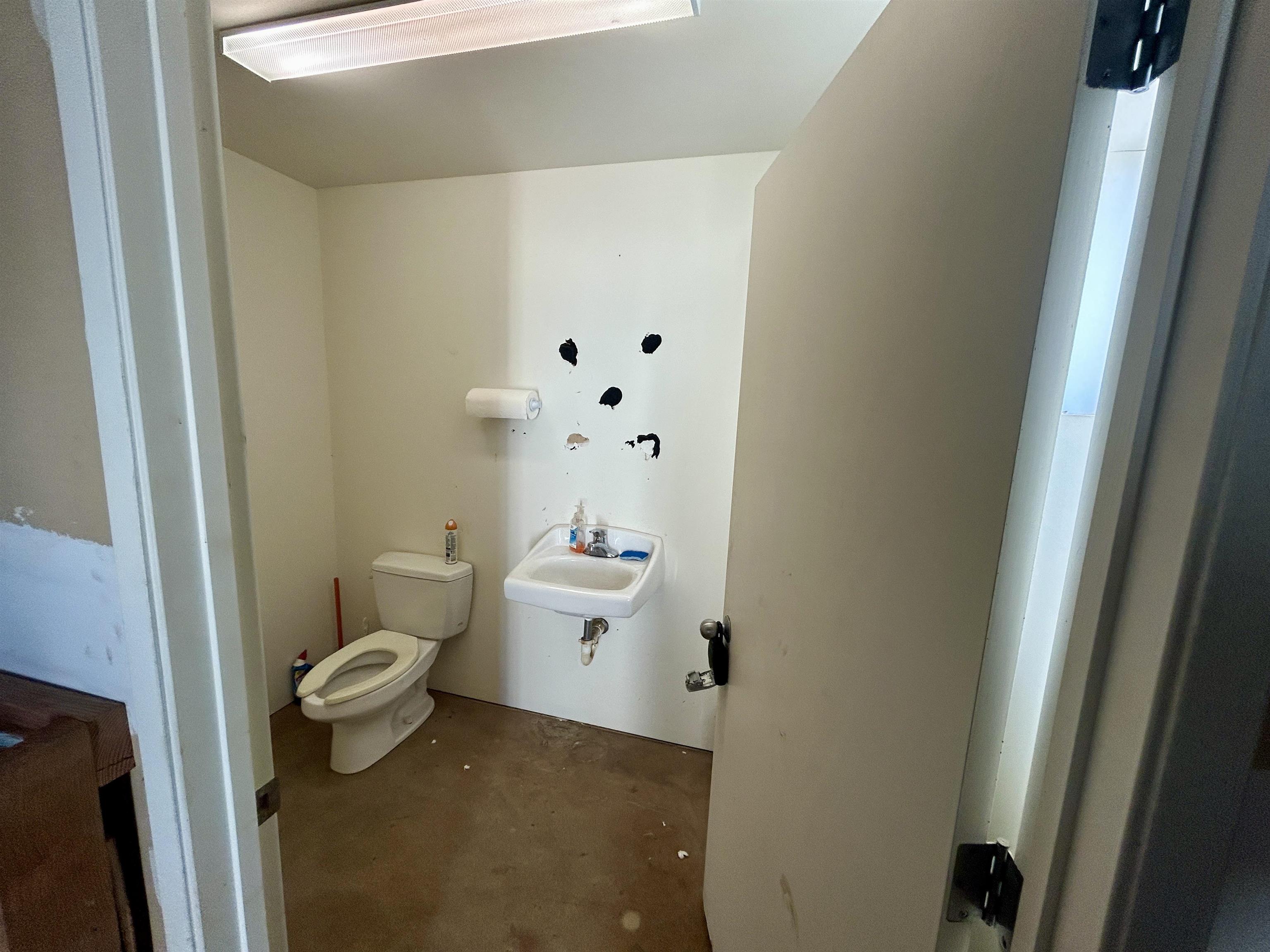 178 Kupuohi St Property Photo 8