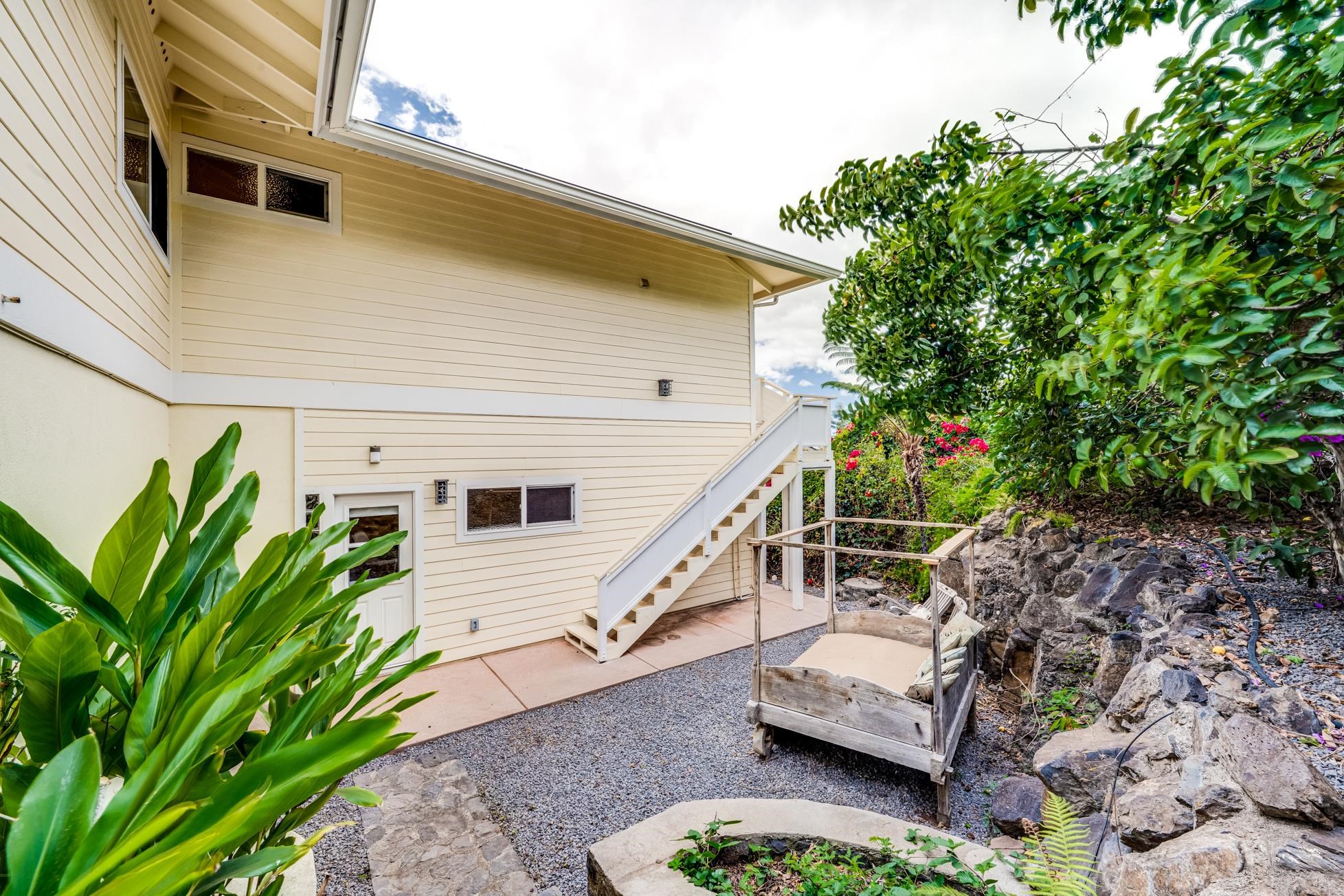 214 Kulamanu Cir Property Photo 36