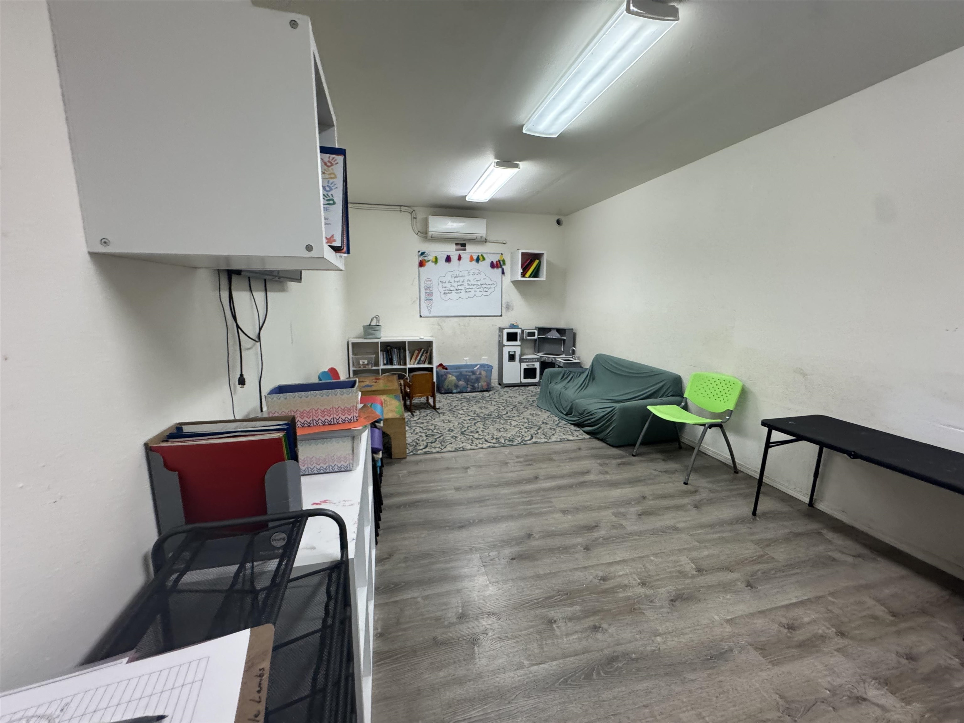 63 Laa St Property Photo 5