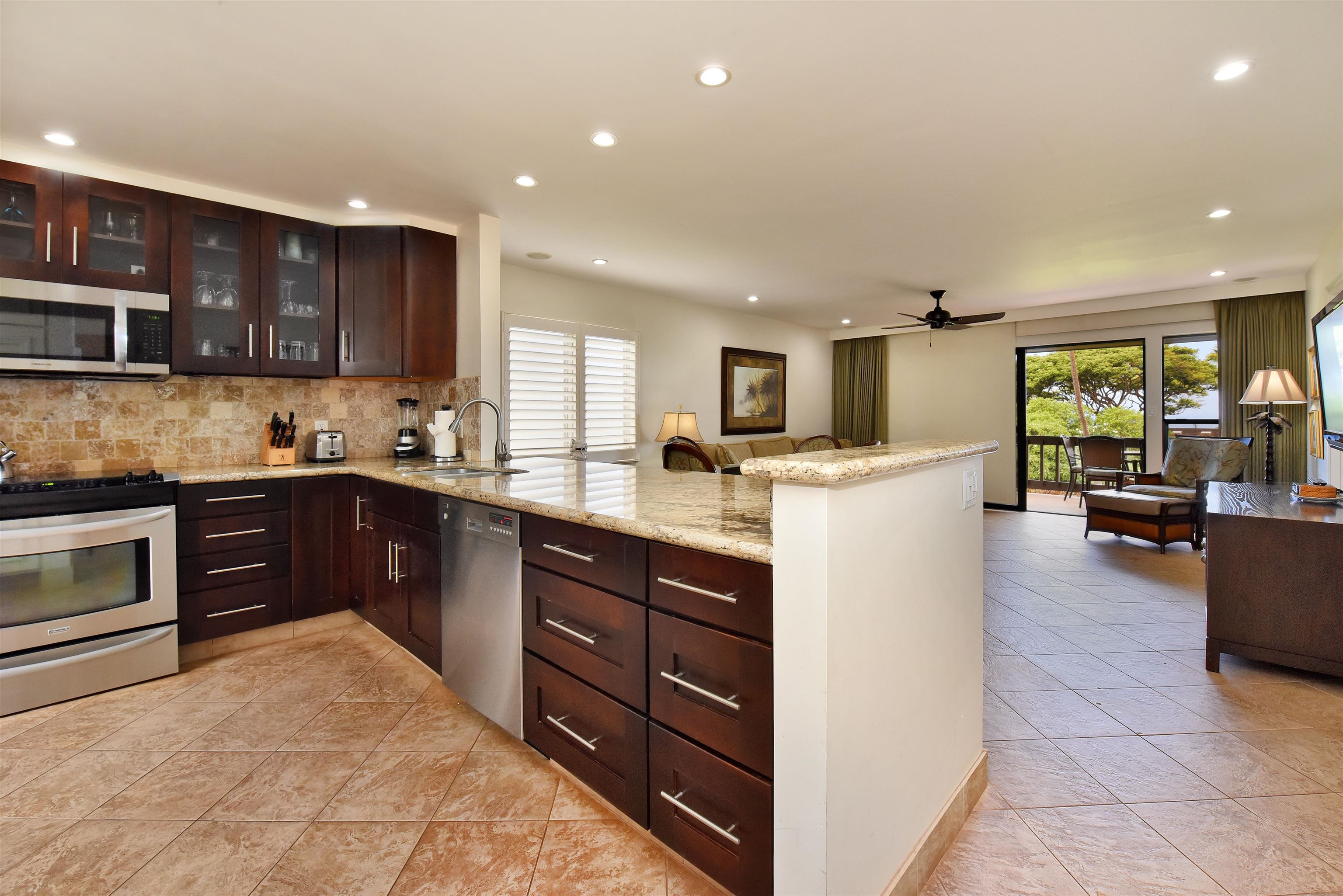 150 Puukolii Rd Property Photo 6