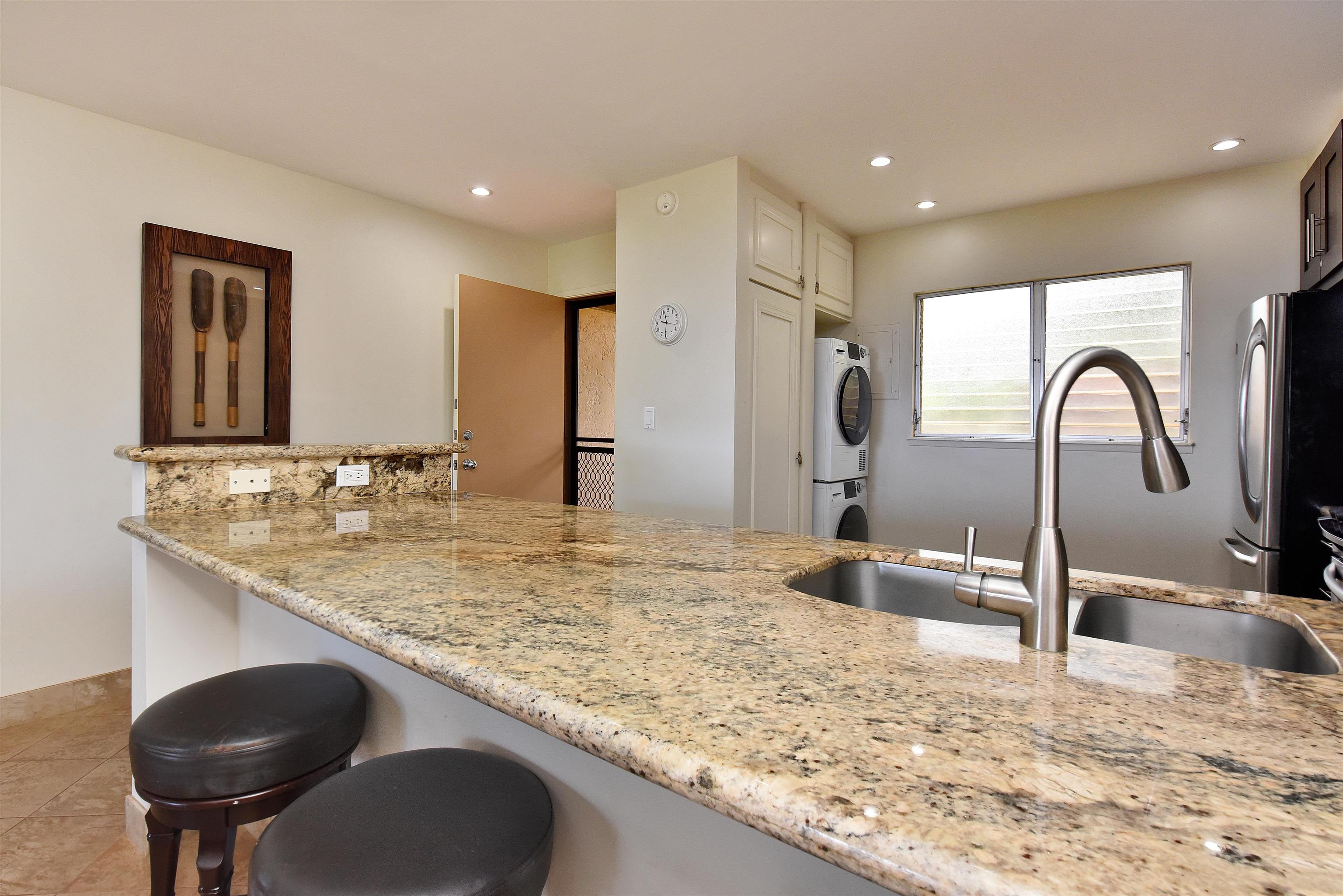 150 Puukolii Rd Property Photo 9