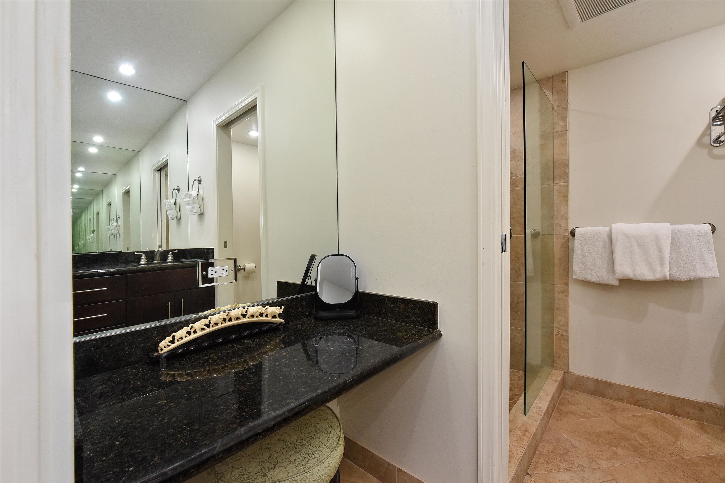 150 Puukolii Rd Property Photo 33