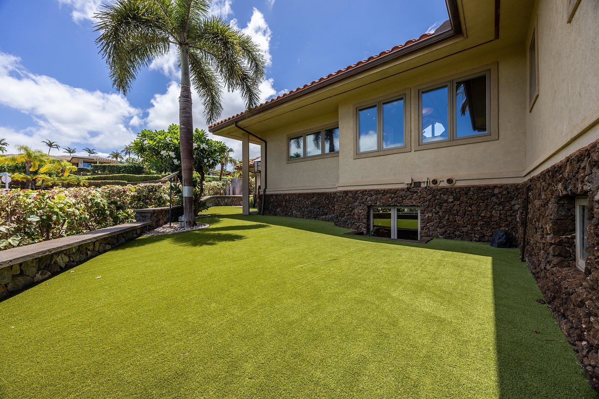 250 Akia Pl Property Photo 17