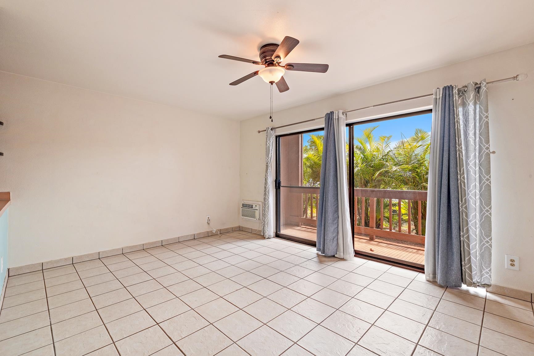 3740 Lower Honoapiilani Rd Property Photo 4