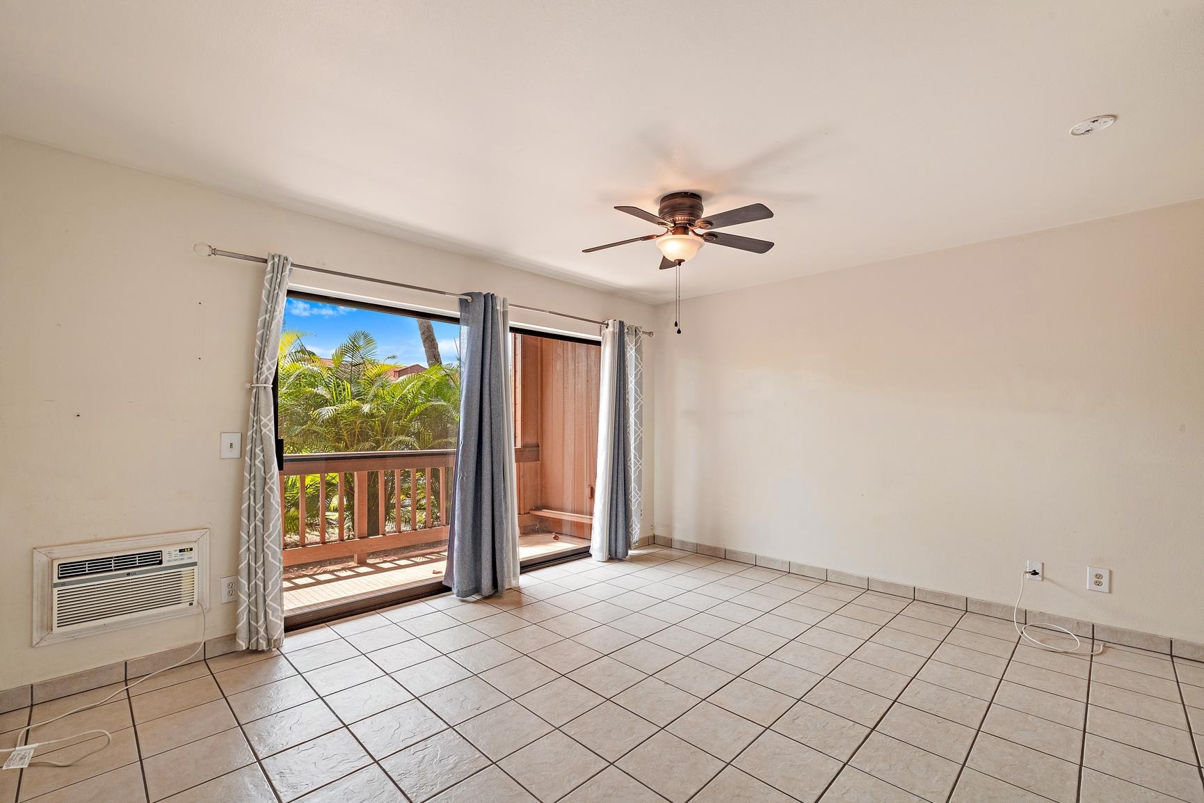 3740 Lower Honoapiilani Rd Property Photo 5