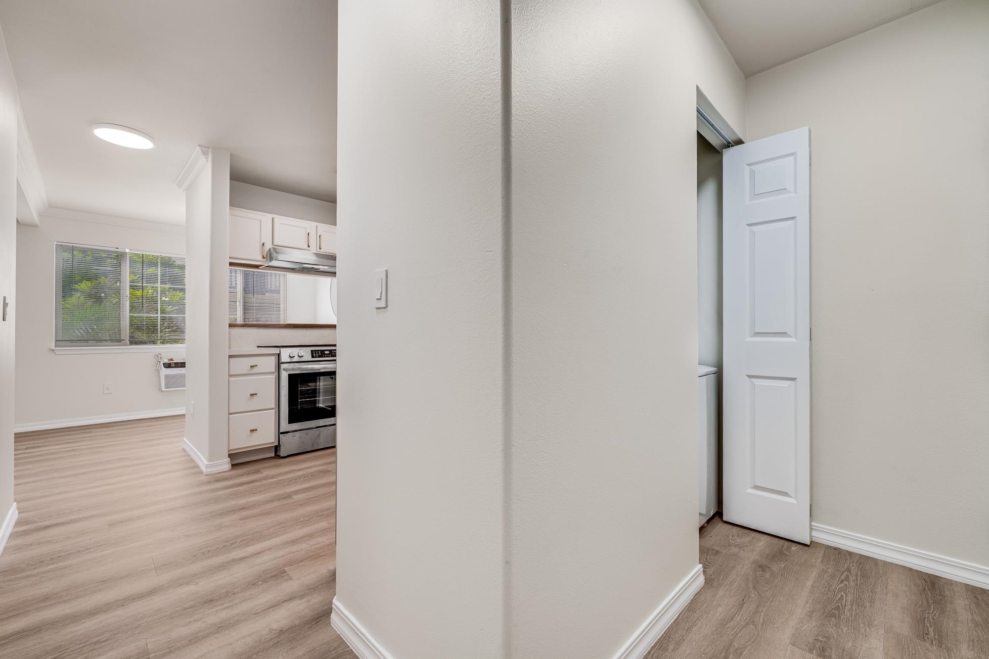 14 Apuhihi Ln Property Photo 12