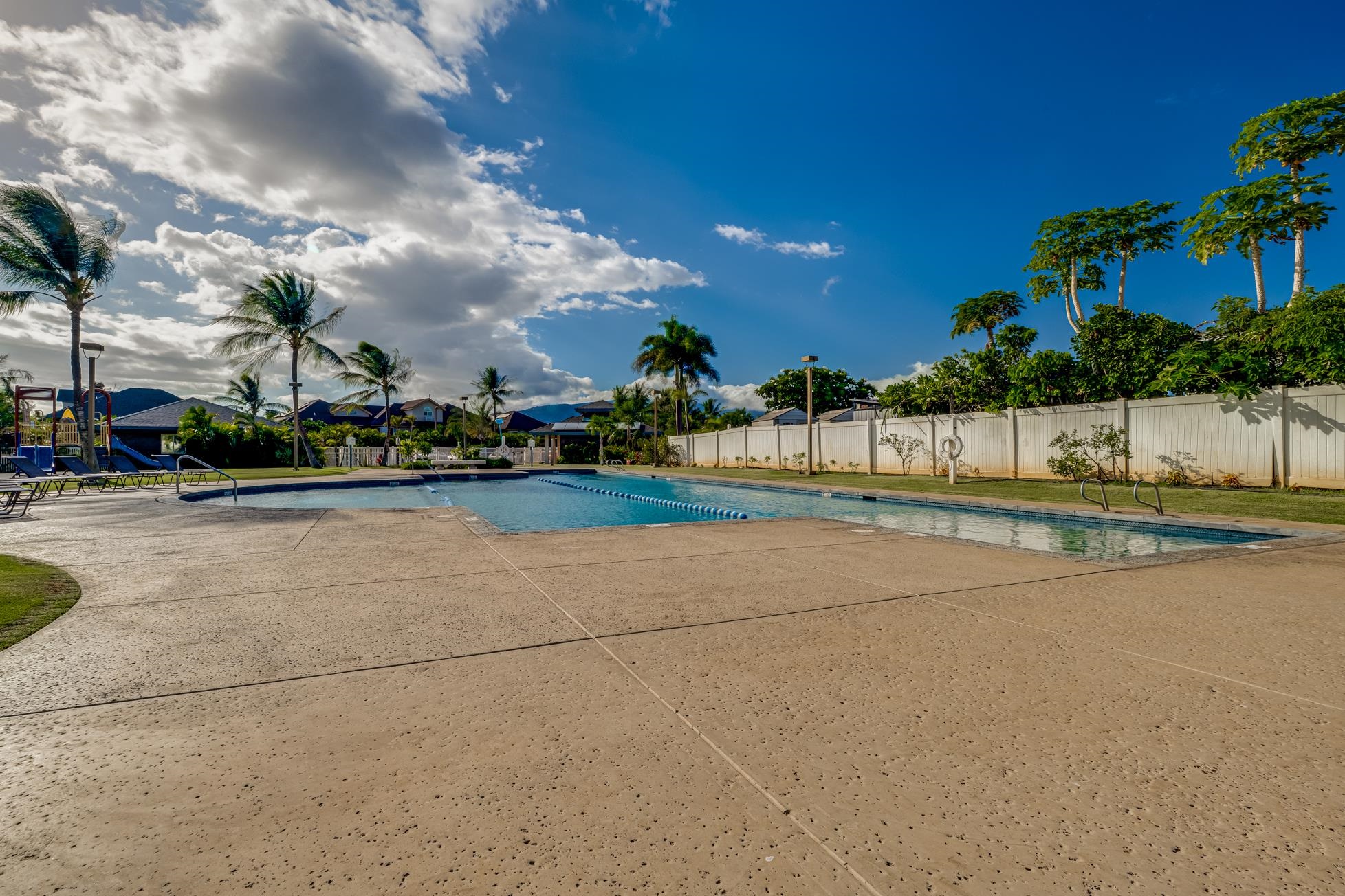 14 Apuhihi Ln Property Photo 32