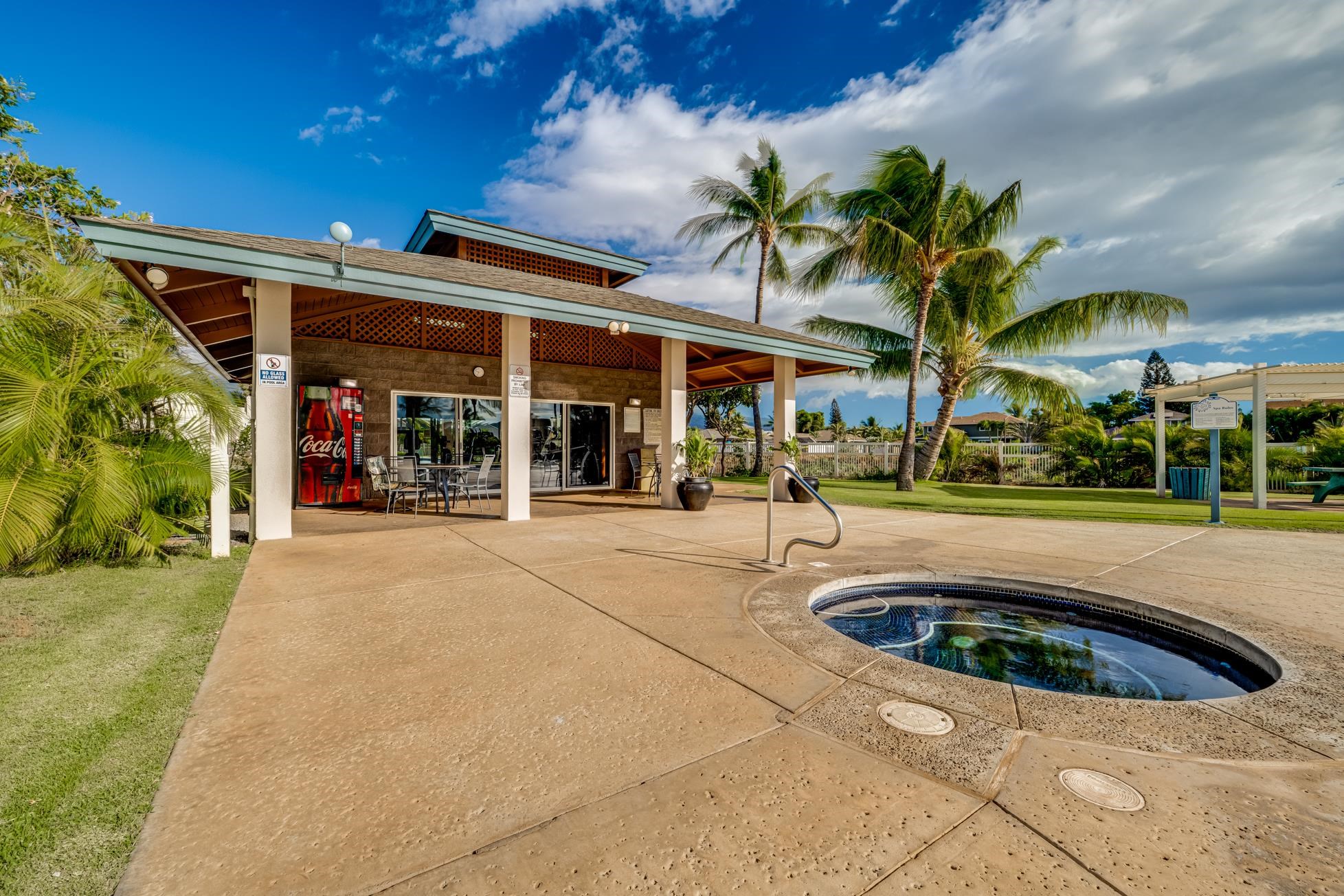 14 Apuhihi Ln Property Photo 33