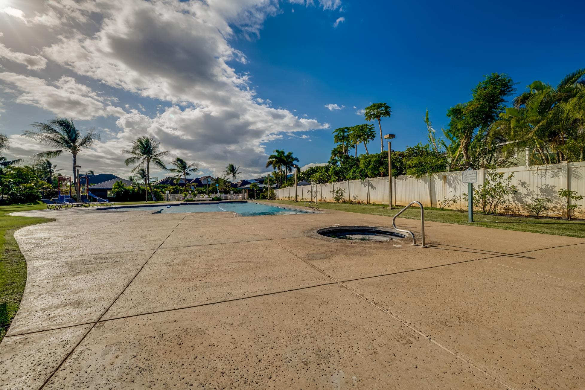 14 Apuhihi Ln Property Photo 34