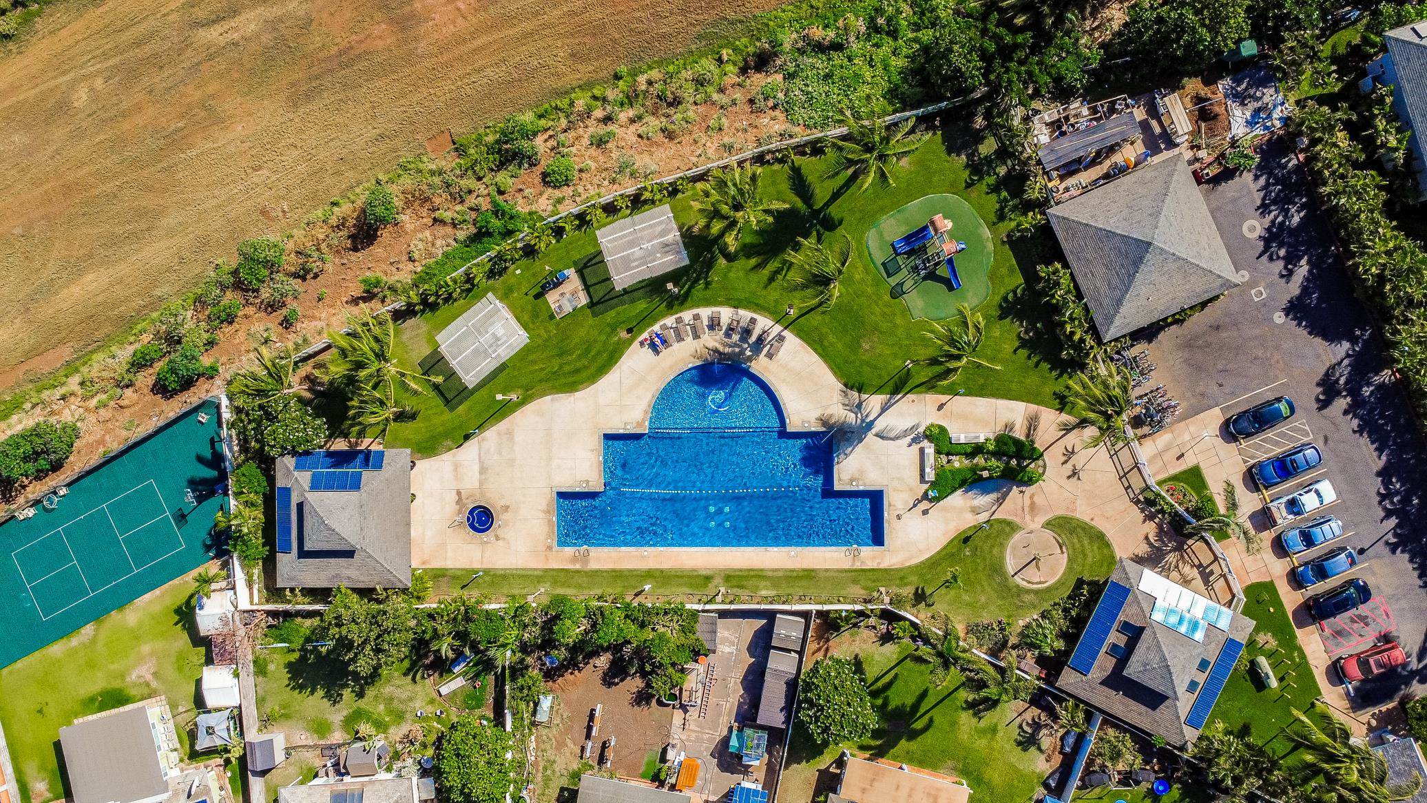 14 Apuhihi Ln Property Photo 40