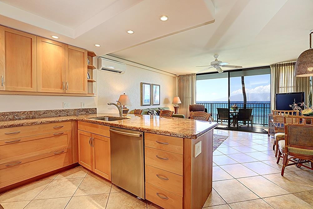 3543 Lower Honoapiilani Rd Property Photo 2