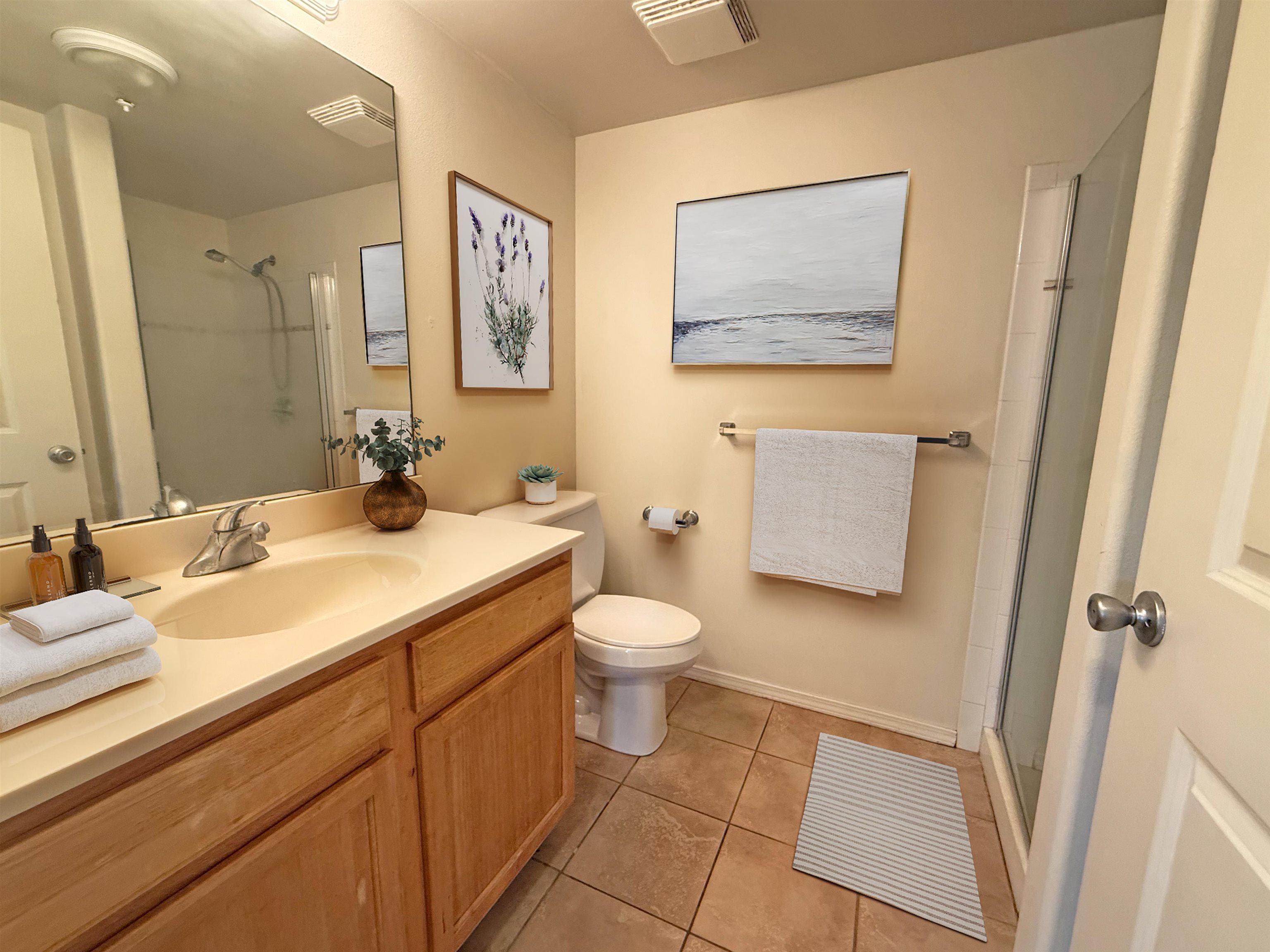 5 Abbey Ln Property Photo 8