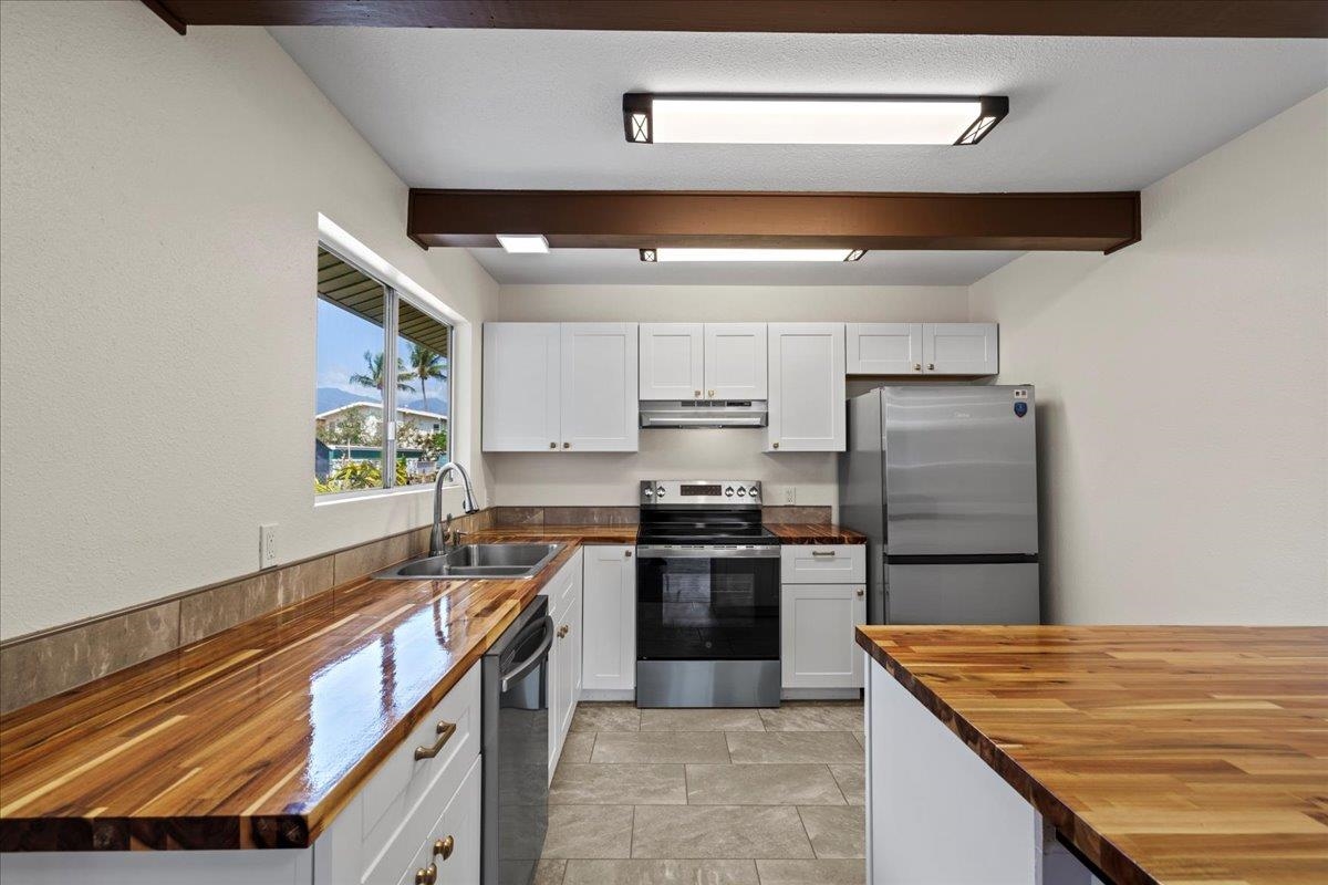 350 Kinaole Cir Property Photo 33