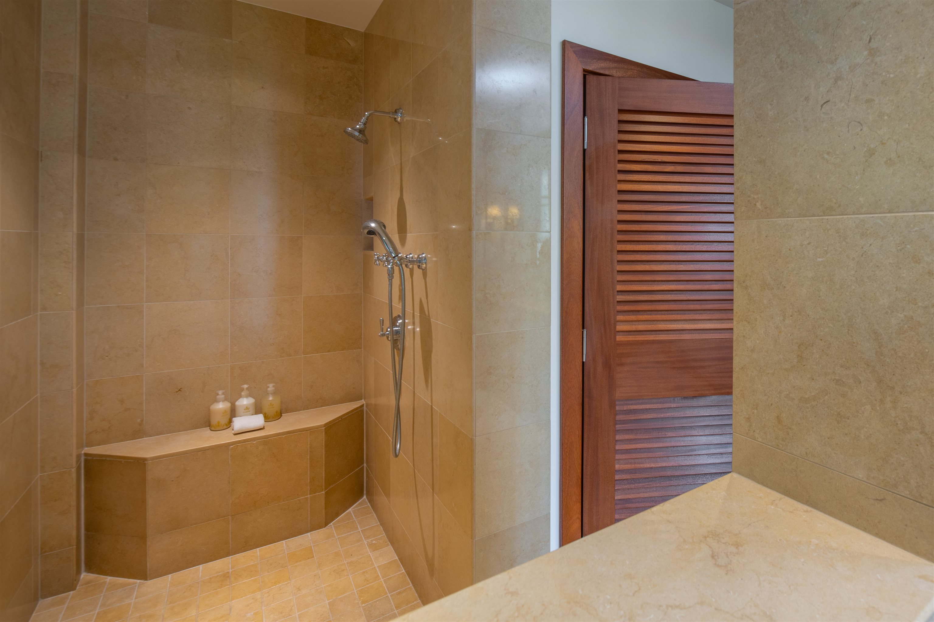 3800 Wailea Alanui Dr Property Photo 26