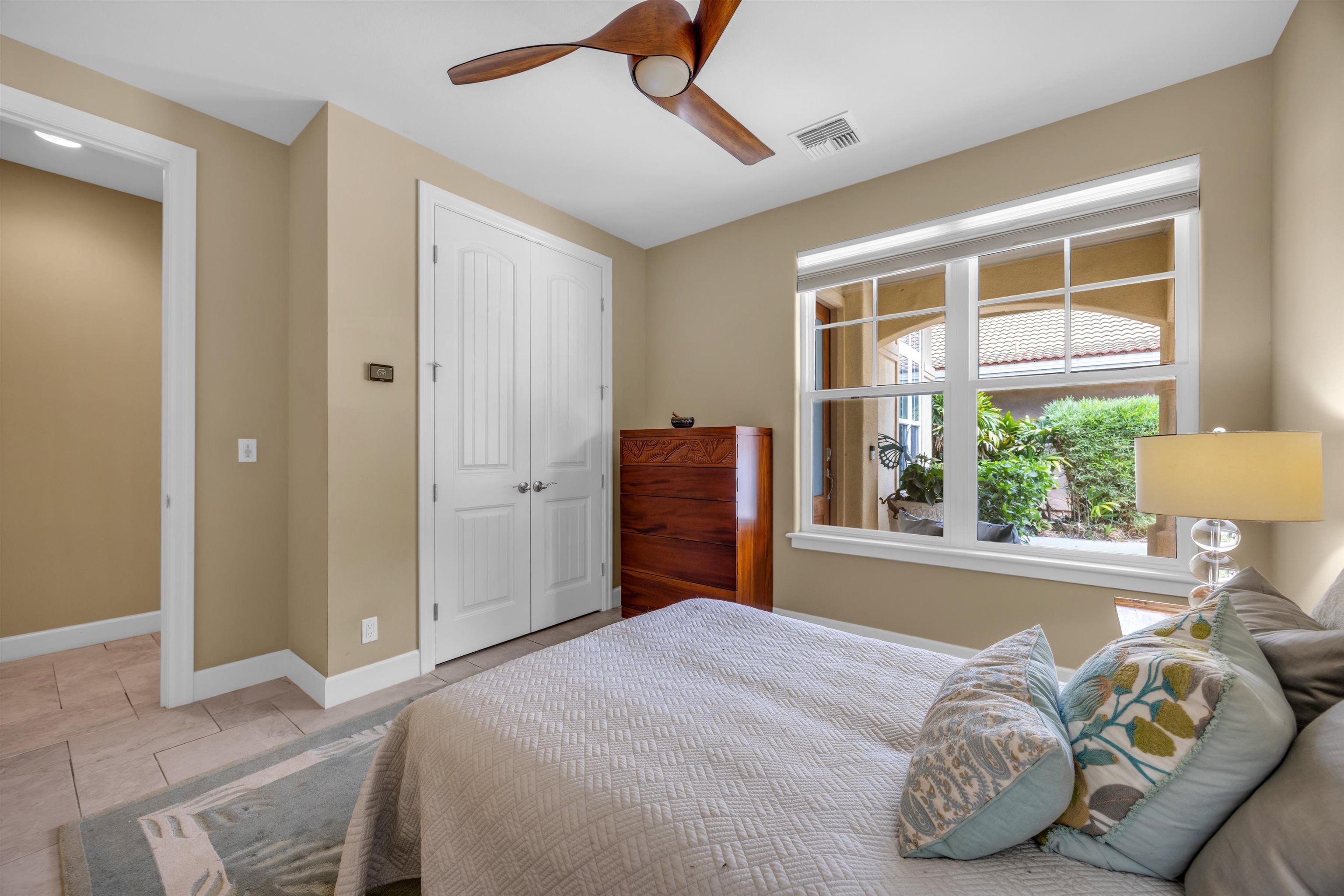 573 Halelea St Property Photo 14