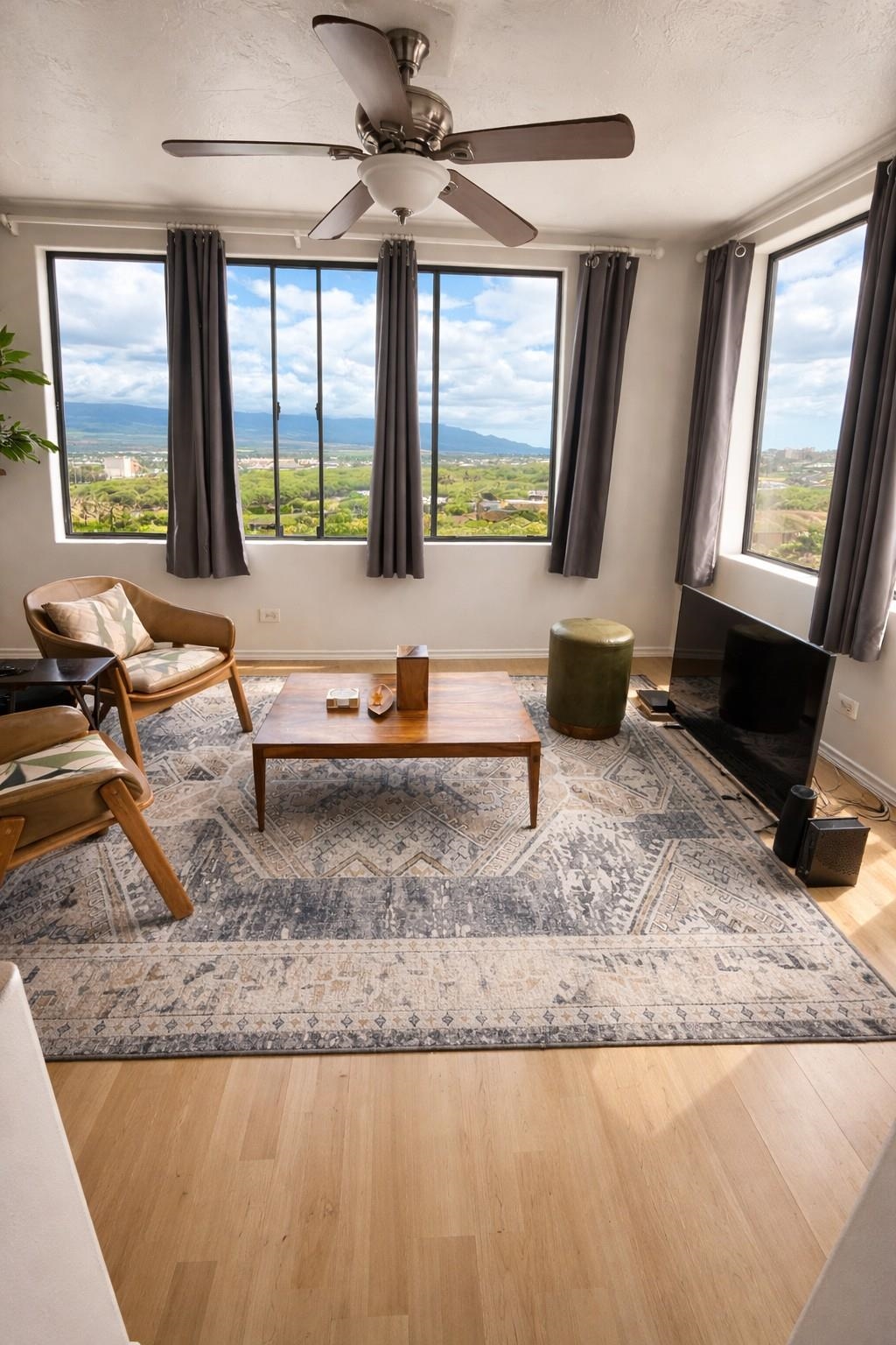 495 Liholiho St Property Photo 1