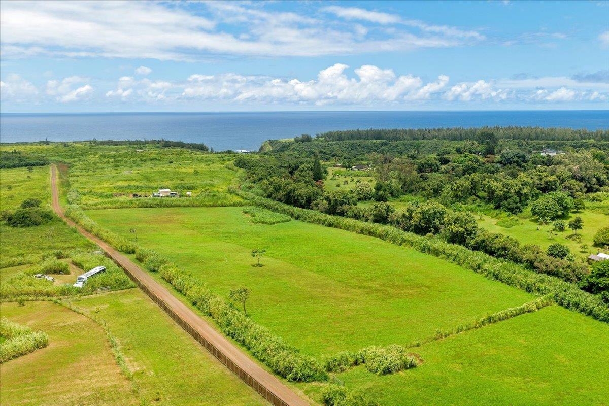 2865 Hana Hwy Property Photo 15