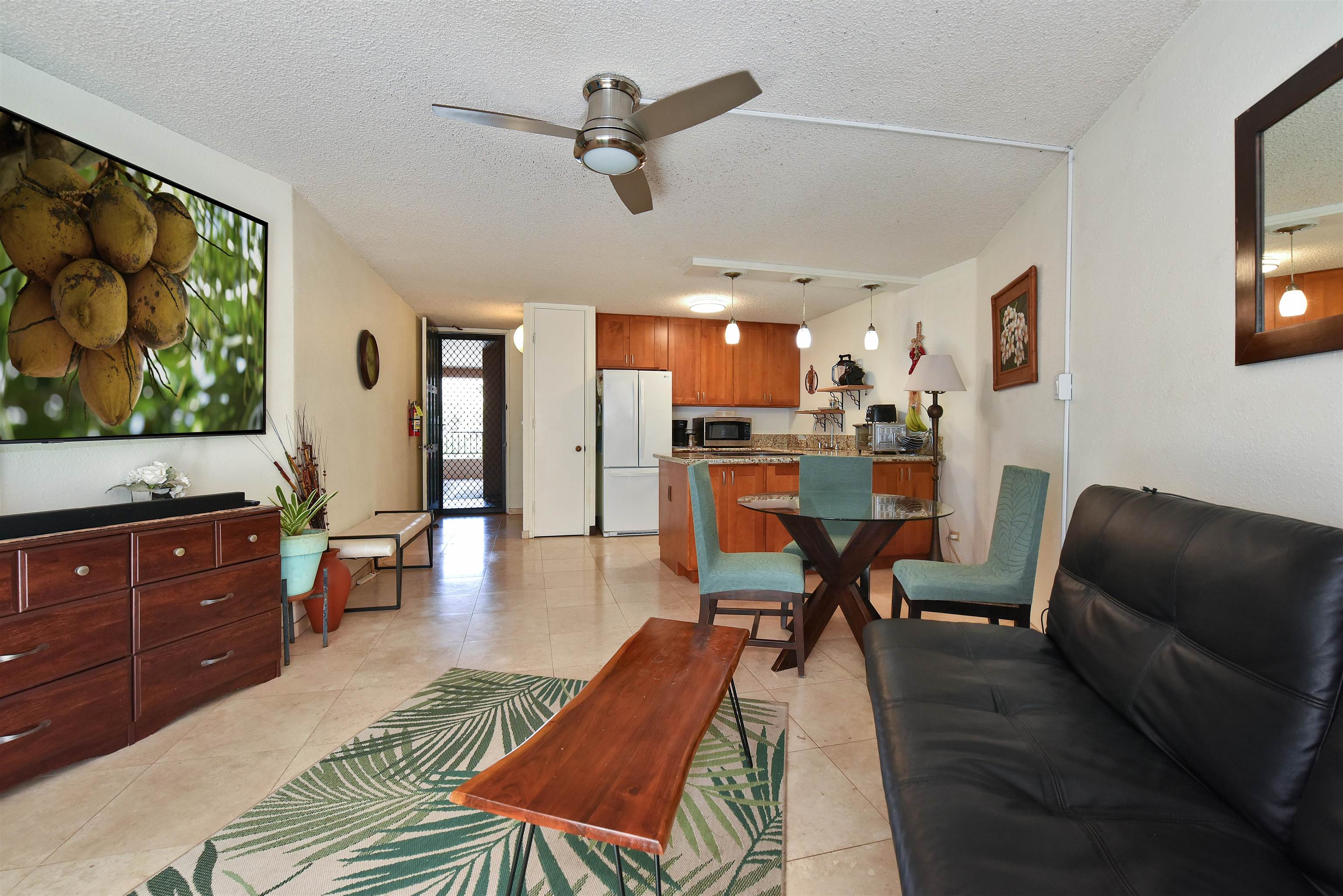20 Hauoli St Property Photo 8