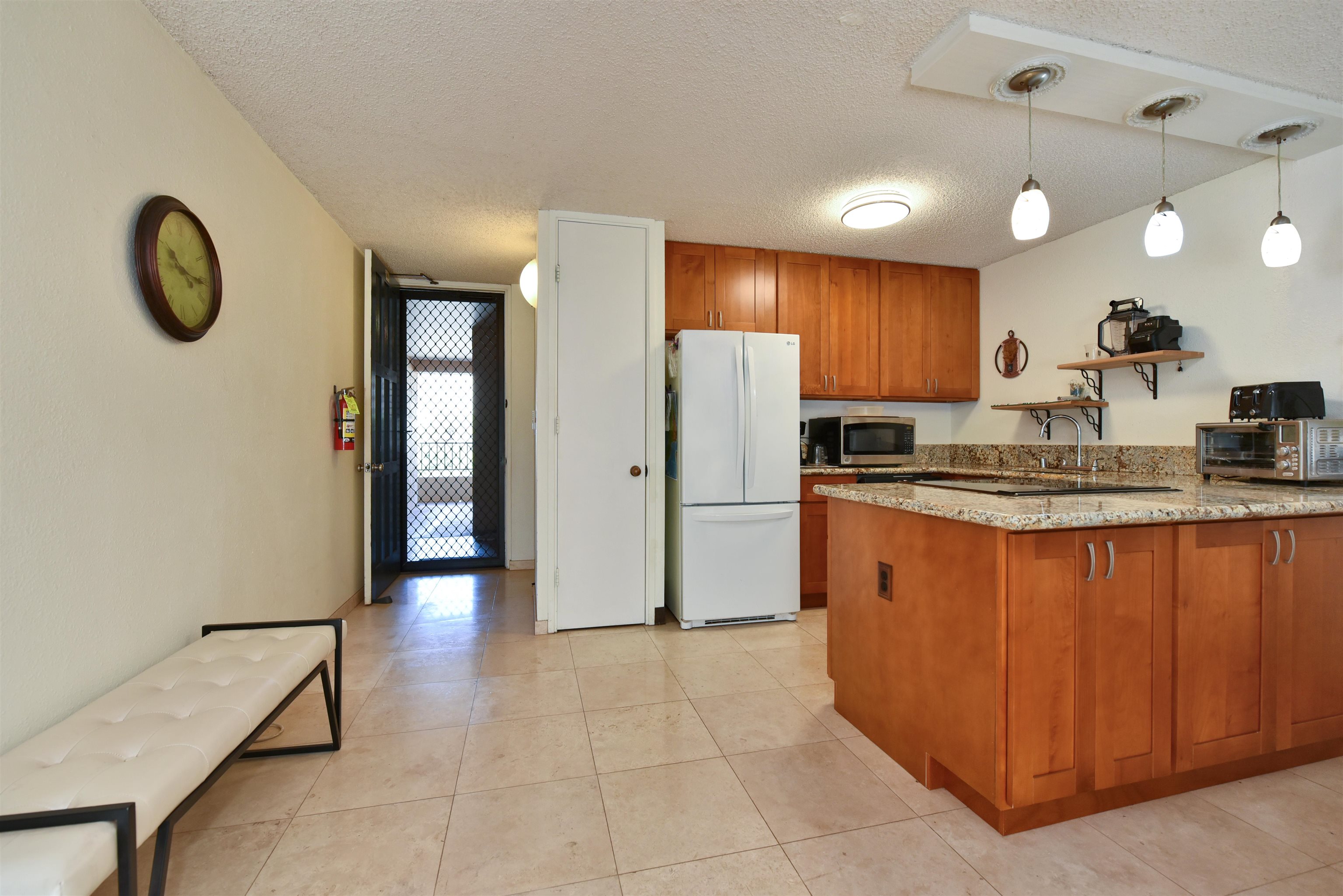 20 Hauoli St Property Photo 21