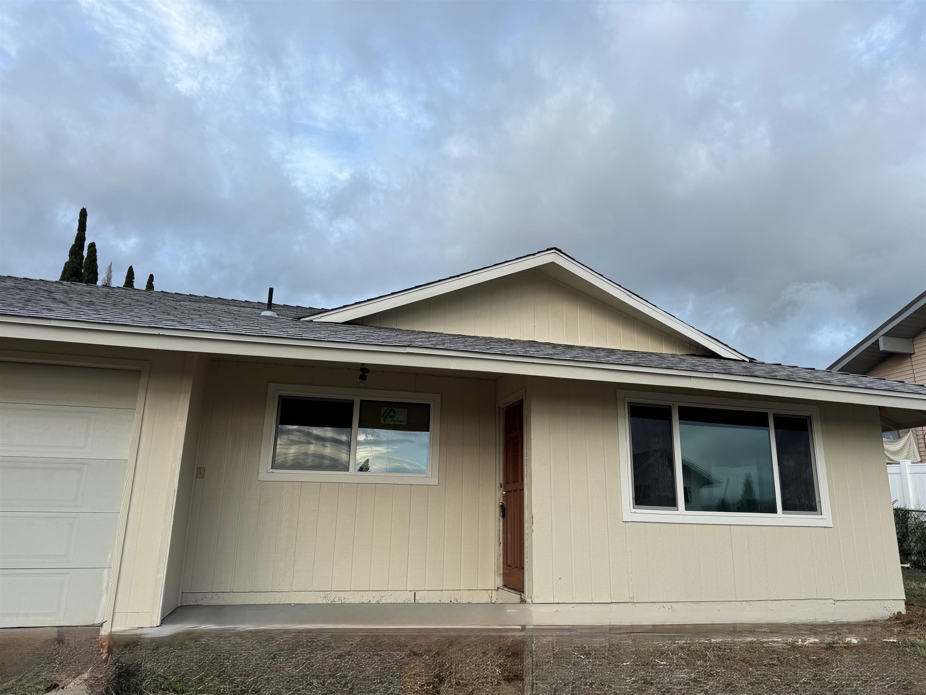2839 Iwalani St Property Photo 1