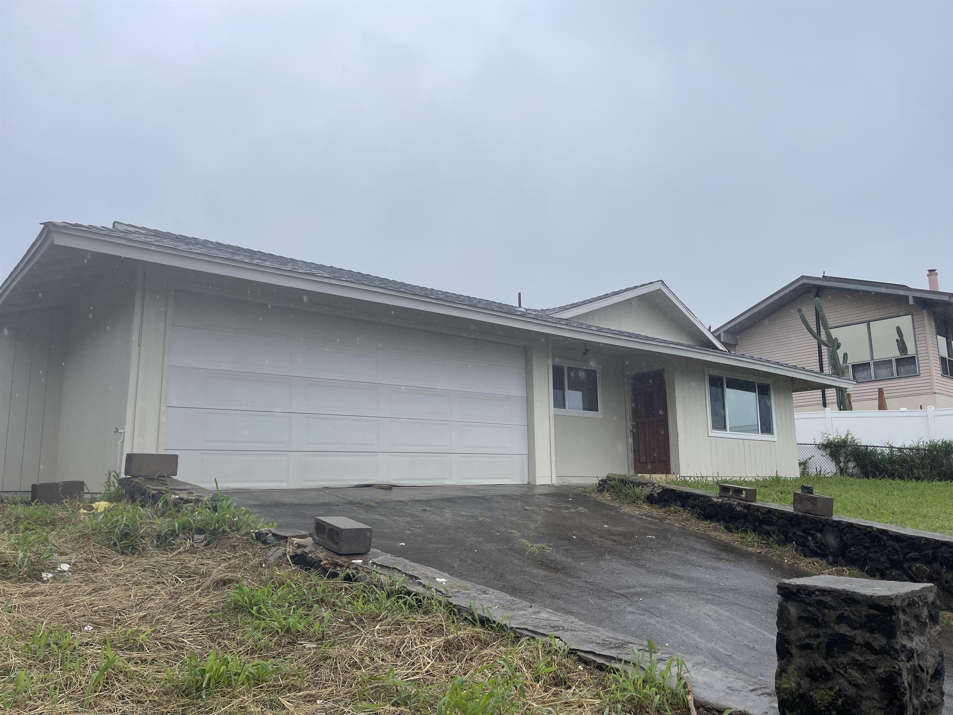 2839 Iwalani St Property Photo 2
