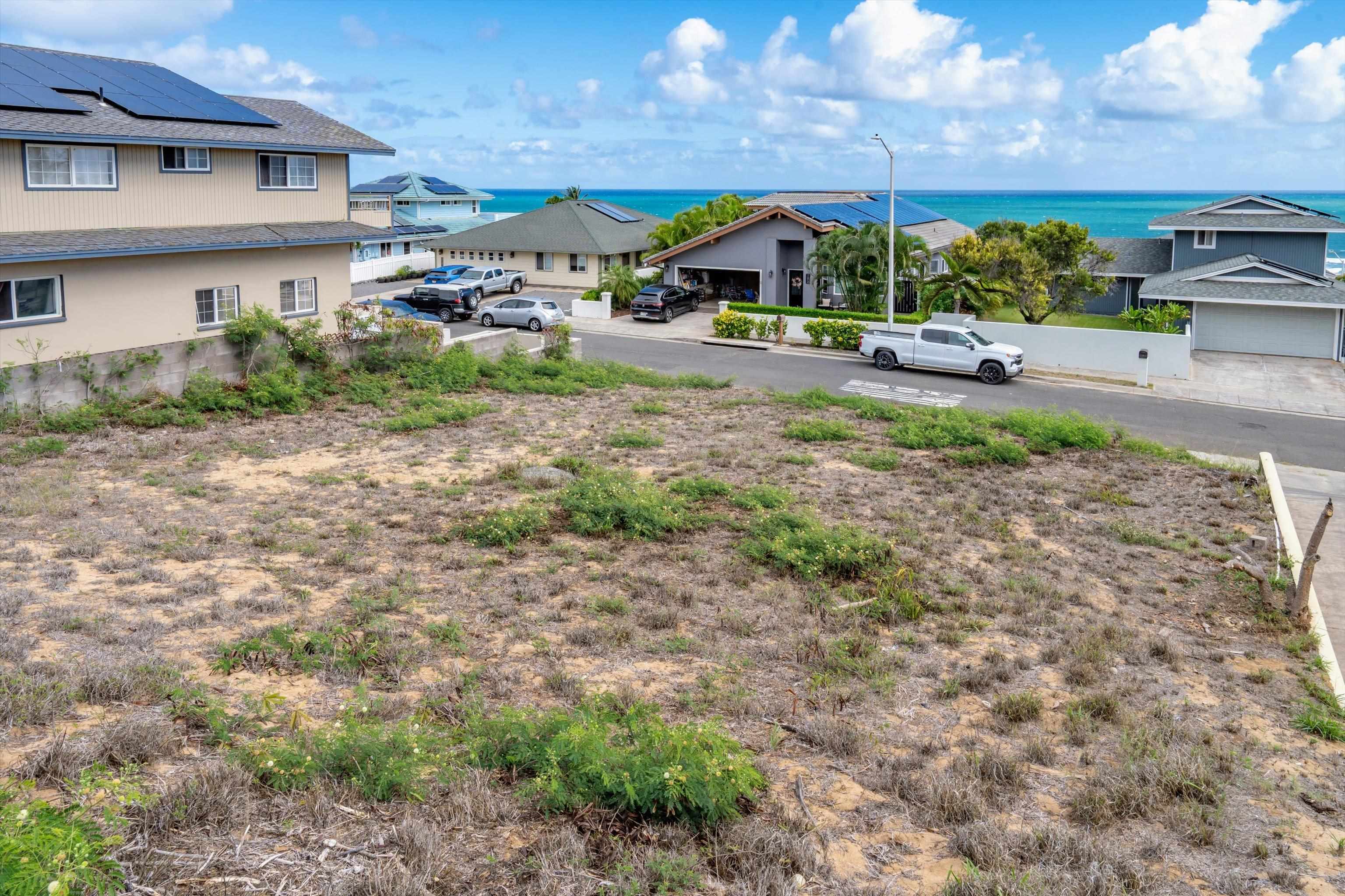 1369 Owaka St Property Photo 8