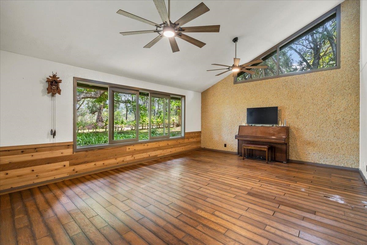 44 Kaupakalua Rd Property Photo 41
