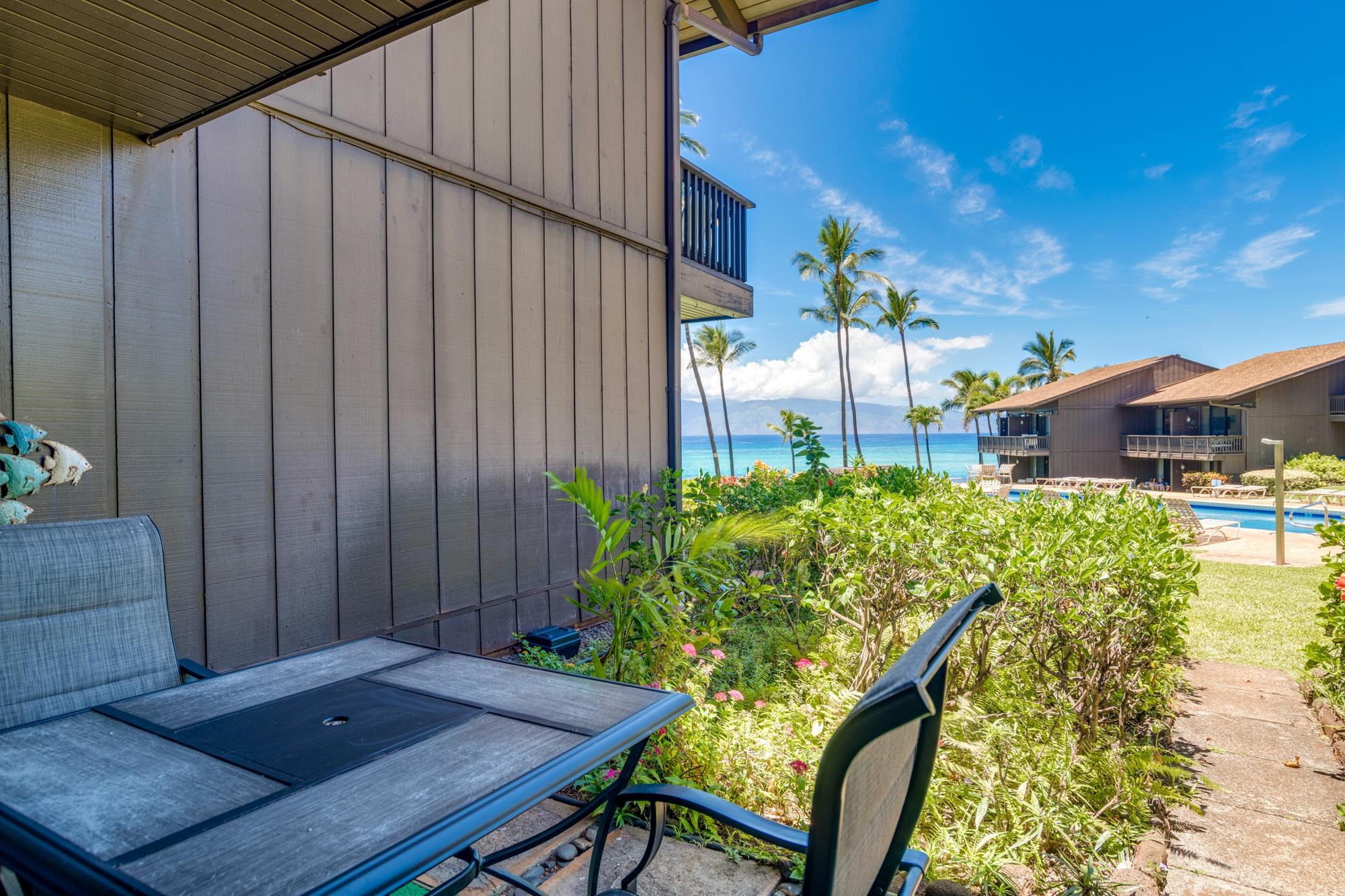 4057 Lower Honoapiilani Rd Property Photo 17