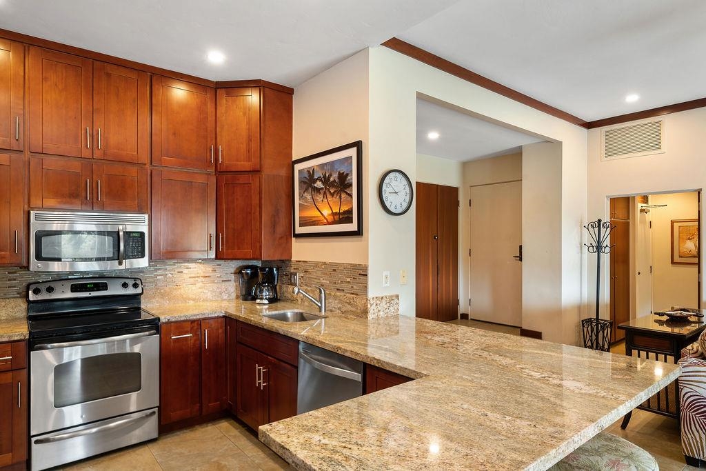 500 Kapalua Dr Property Photo 6
