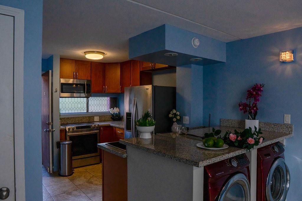 3676 Lower Honoapiilani Rd Property Photo 17