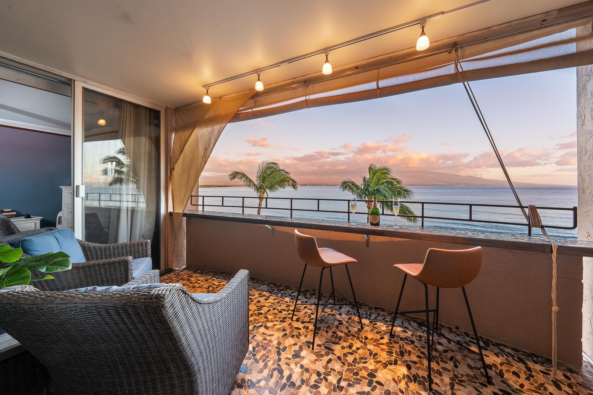150 Hauoli St Property Photo 2