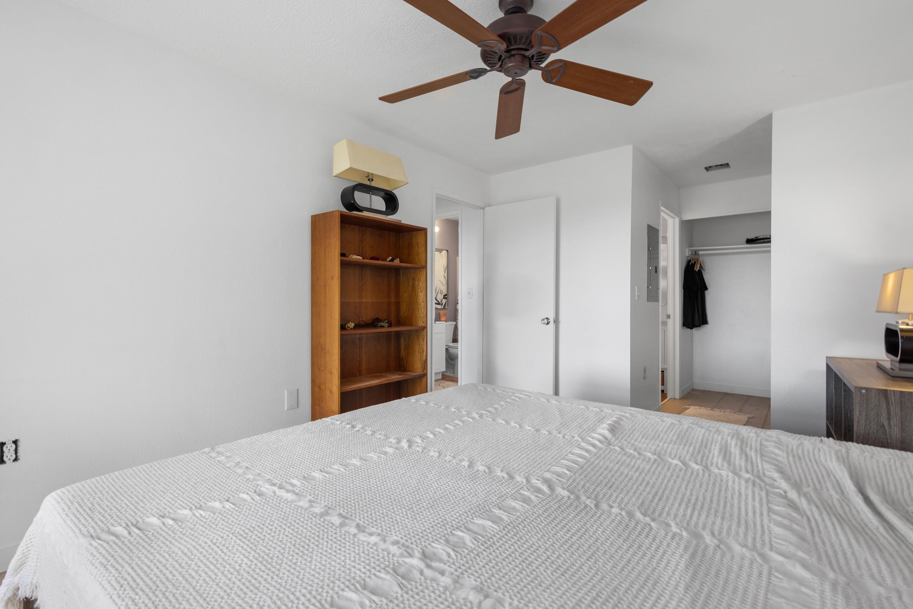 160 Keonekai Rd Property Photo 25