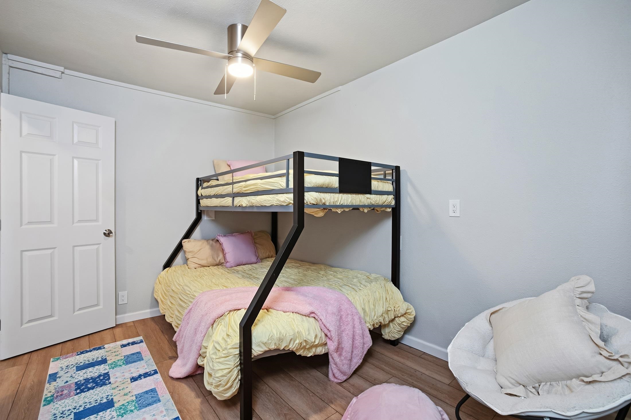 180 Hoomoku St Property Photo 9
