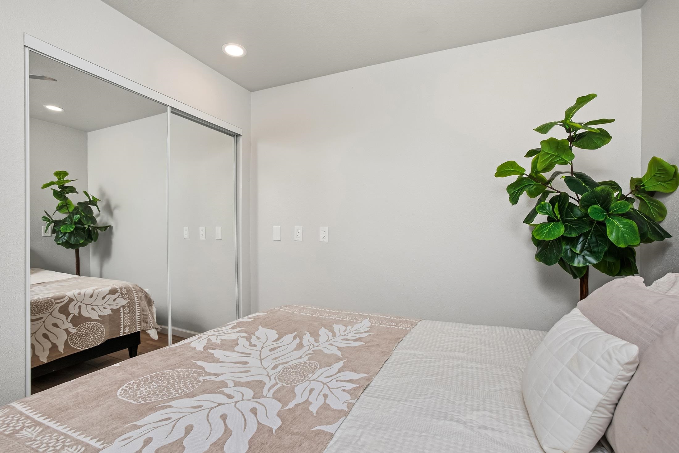 180 Hoomoku St Property Photo 13