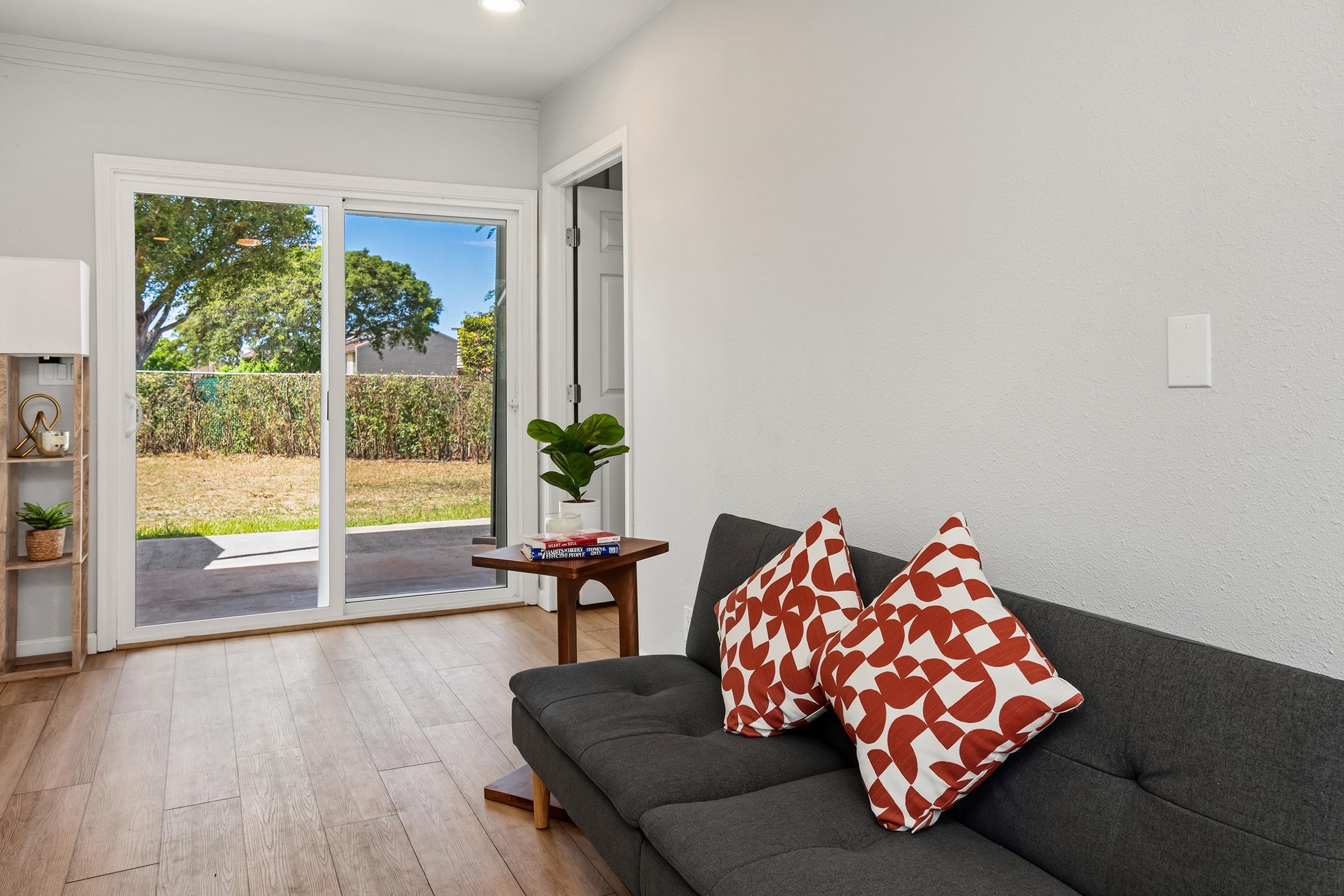 180 Hoomoku St Property Photo 20