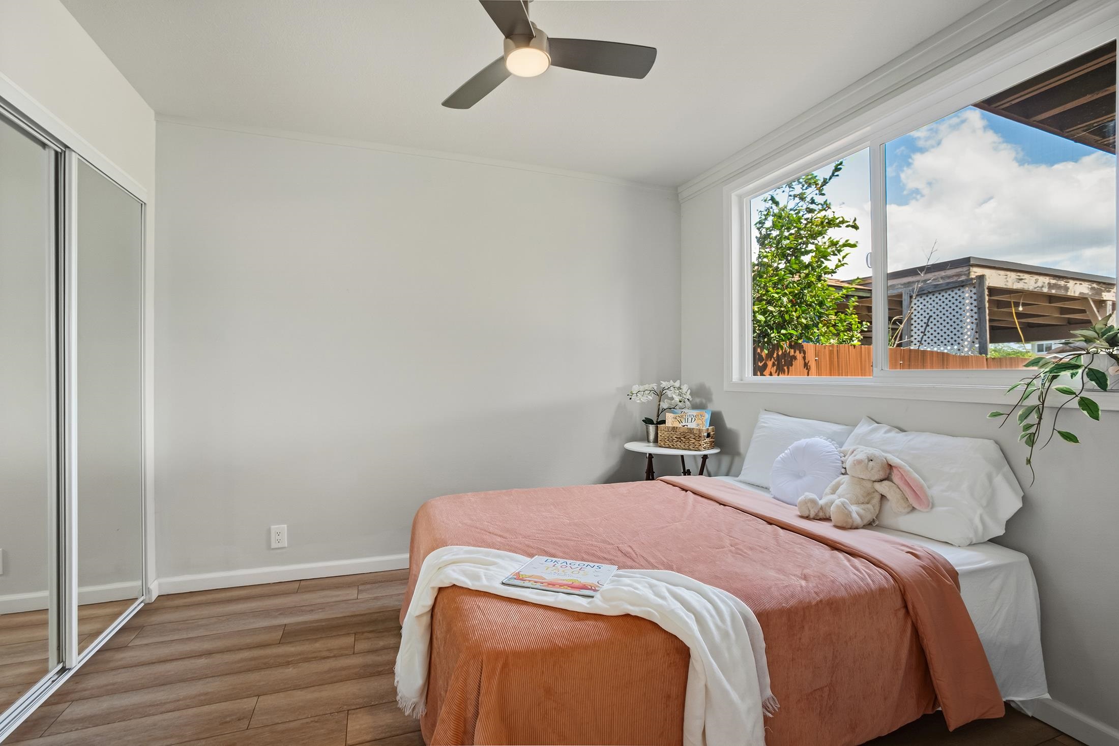 180 Hoomoku St Property Photo 22