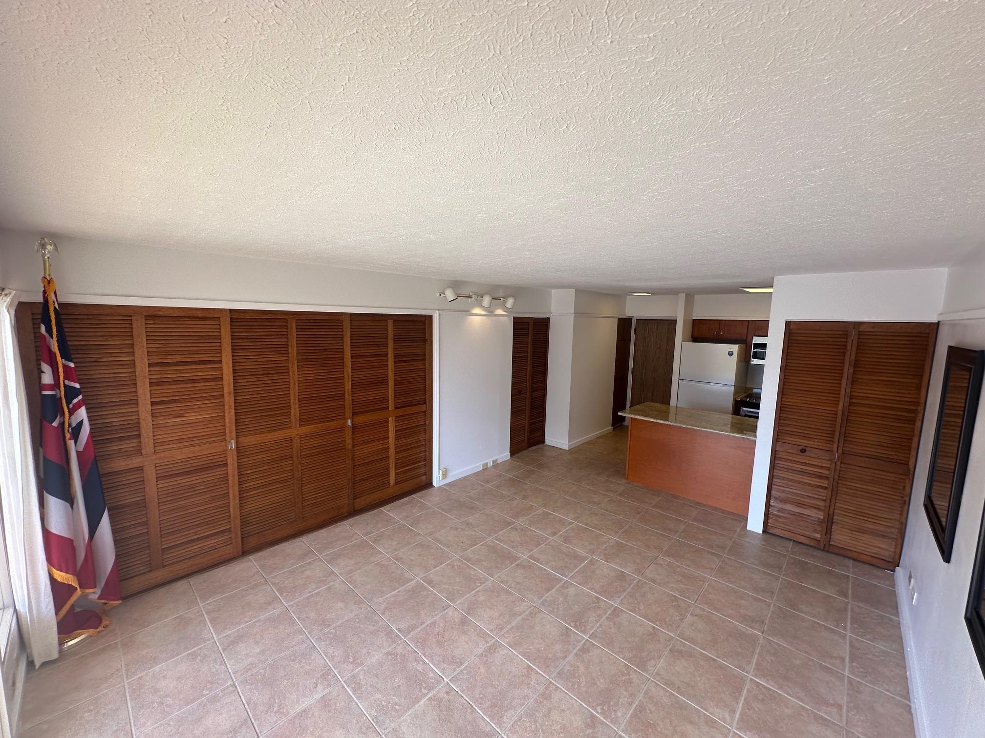 2158 Main St Property Photo 7